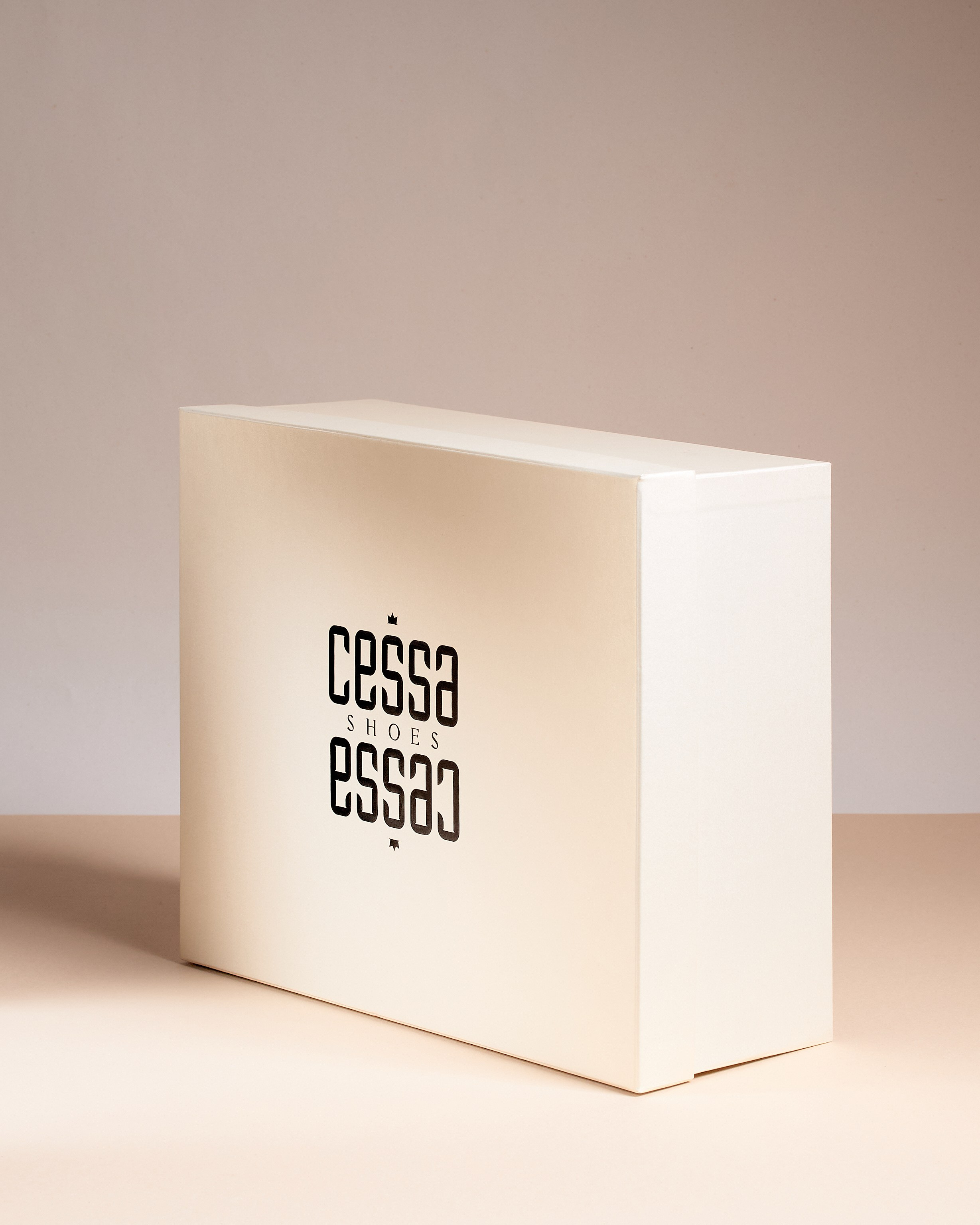 Съёмка для производства премиум-упаковки «Эстетис» — Полина Юрина, Екатеринбург. Юрина Полина, фотограф из Екатеринбурга