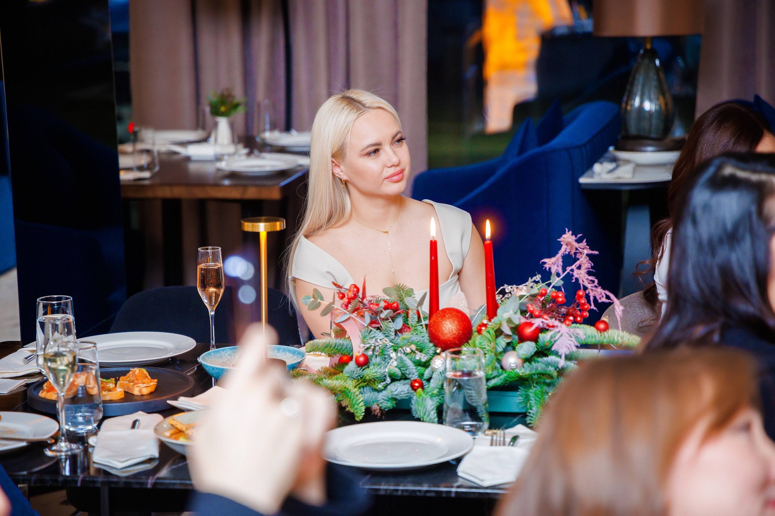 Мероприятие в заведении. Семейный и Свадебный фотограф в Астане Александр Астапов