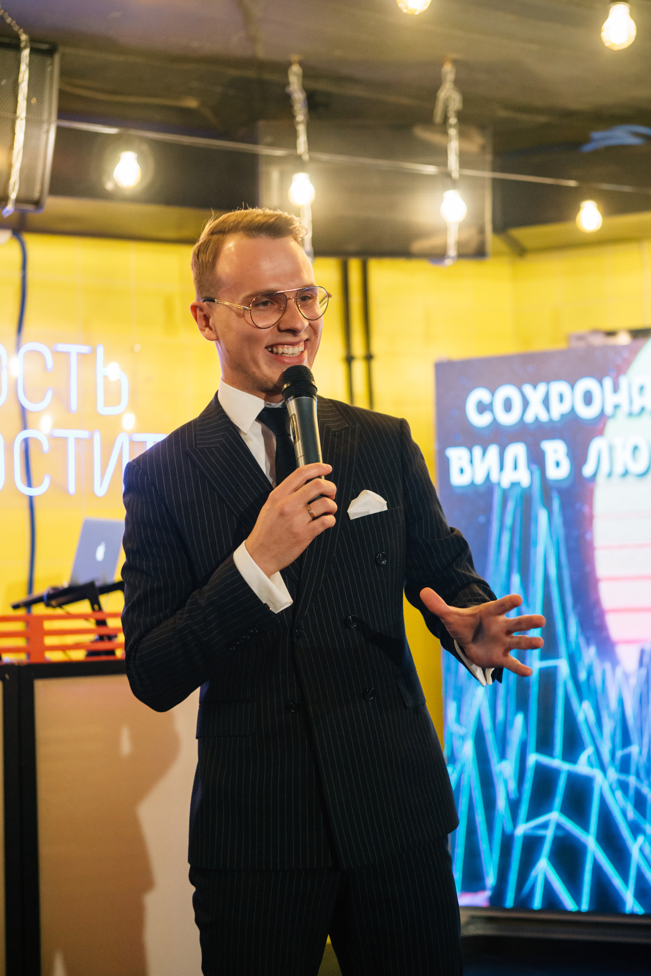 Выпускной Школы Ведущих. Свадебный Фотограф Чита Малахов Филипп