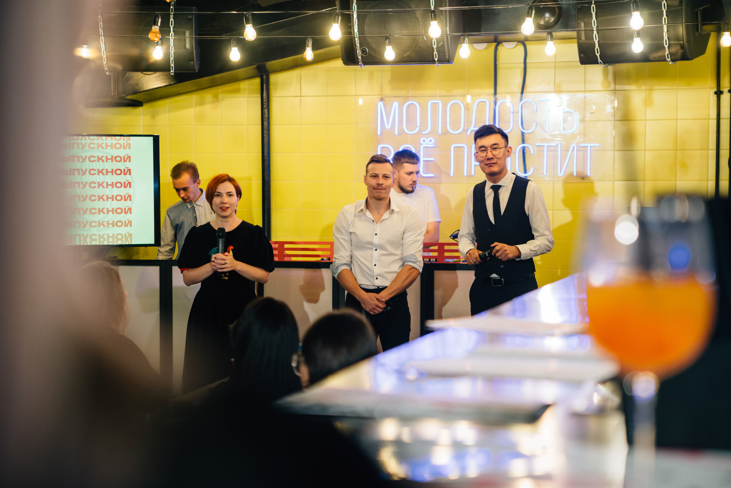 Выпускной Школы Ведущих. Свадебный Фотограф Чита Малахов Филипп