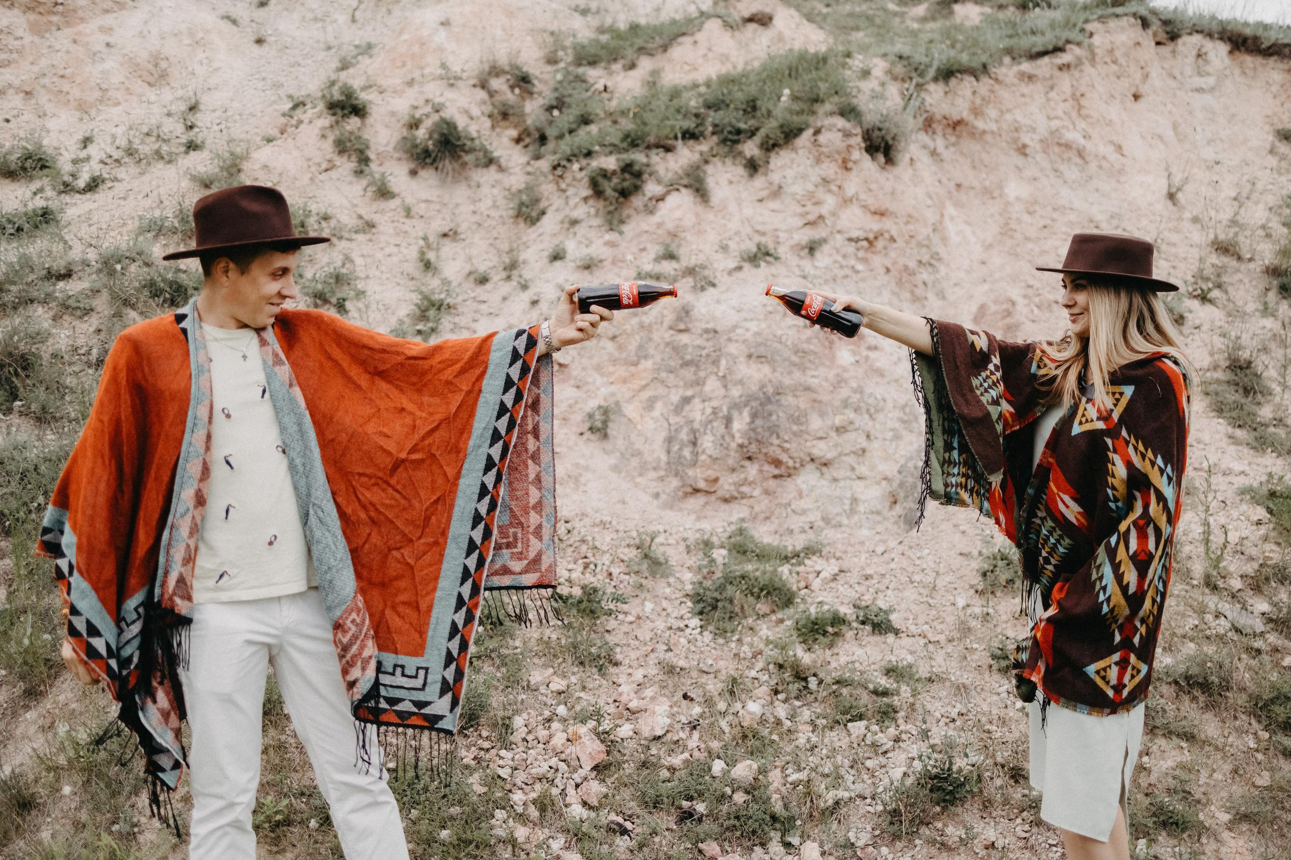 Природная фотосессия в полях и на обрыве в Красноярске. Свадебный фотограф-видеограф в Красноярске Евгений Константинопольский