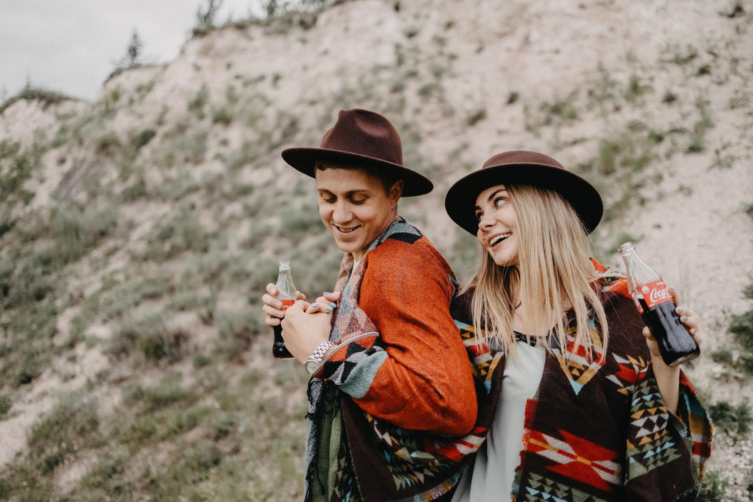 Природная фотосессия в полях и на обрыве в Красноярске. Свадебный фотограф-видеограф в Красноярске Евгений Константинопольский