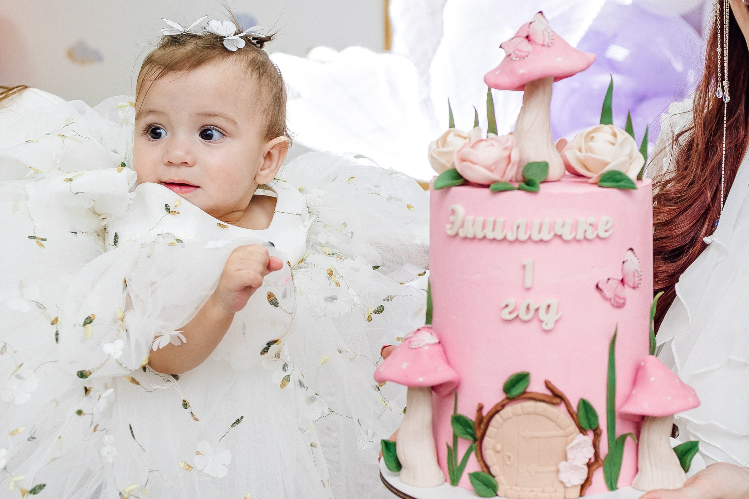 Эмилии 1 год. Семейный фотограф в Волгодонске Краченцева Анна