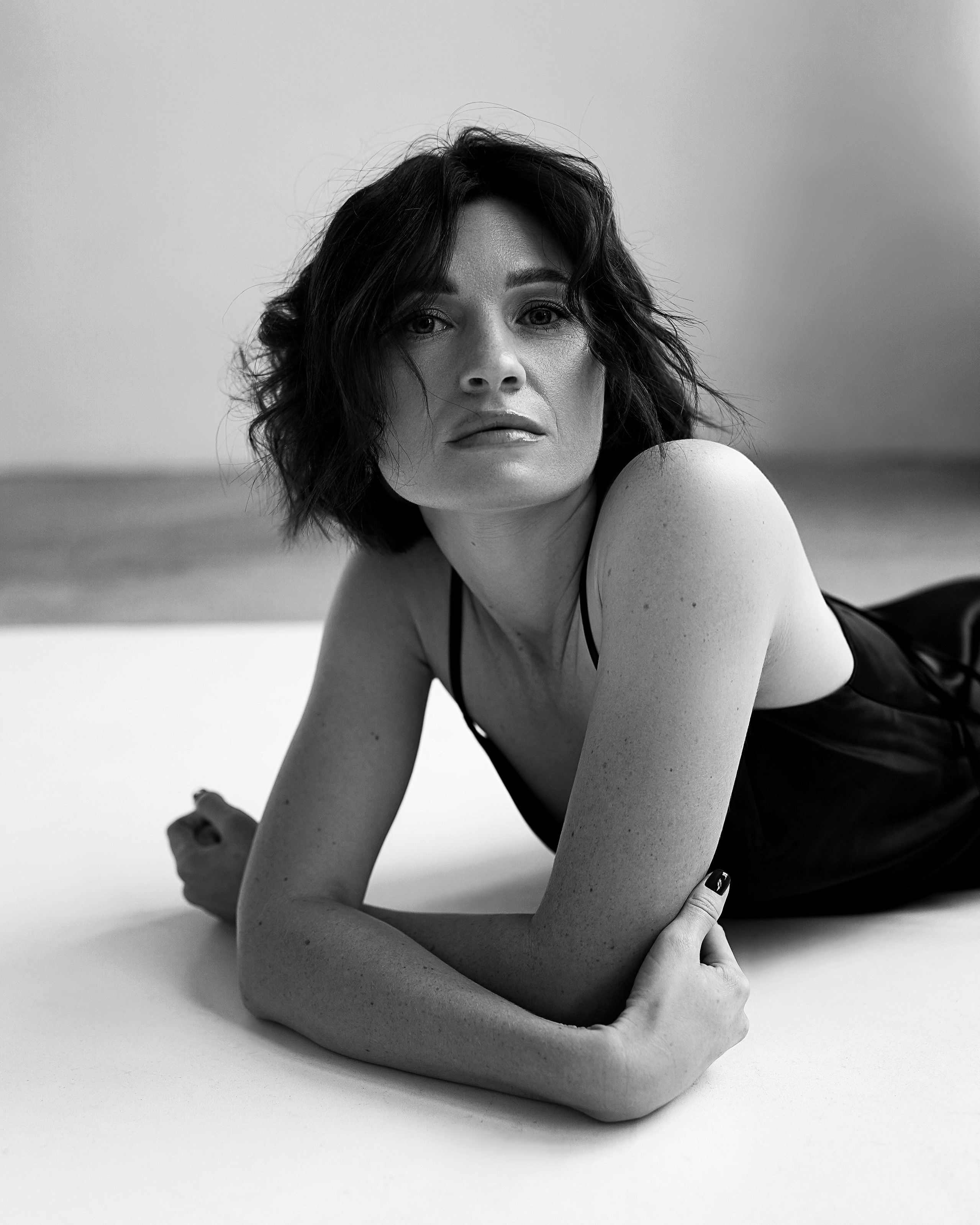 ЖЕНСКИЕ СЪЕМКИ. ЖЕНСКИЙ ФОТОГРАФ КРИСТИНА ВИГЕЛЬ