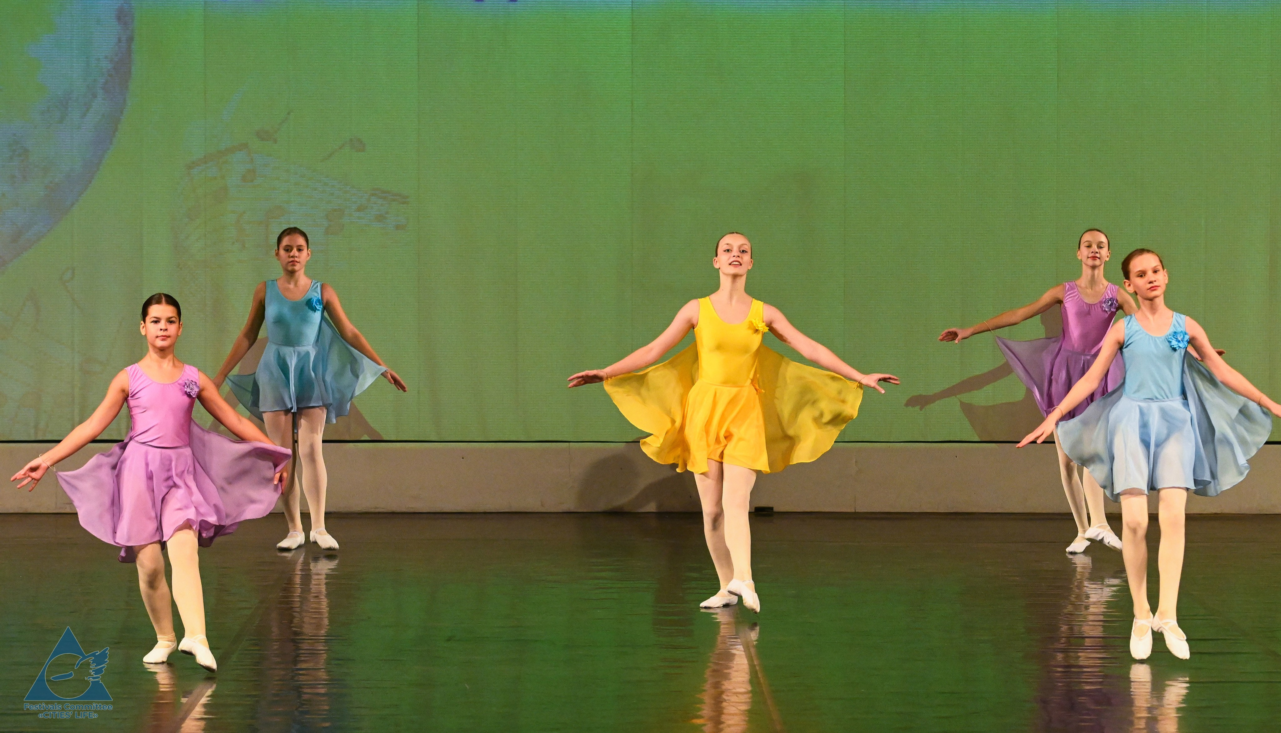 04.10.2025 «Жизнь Городов» Фестиваль-конкурс «ПЛАНЕТА ИСКУССТВ» г. Санкт-Петербург. Медиастудия Фото Концепт