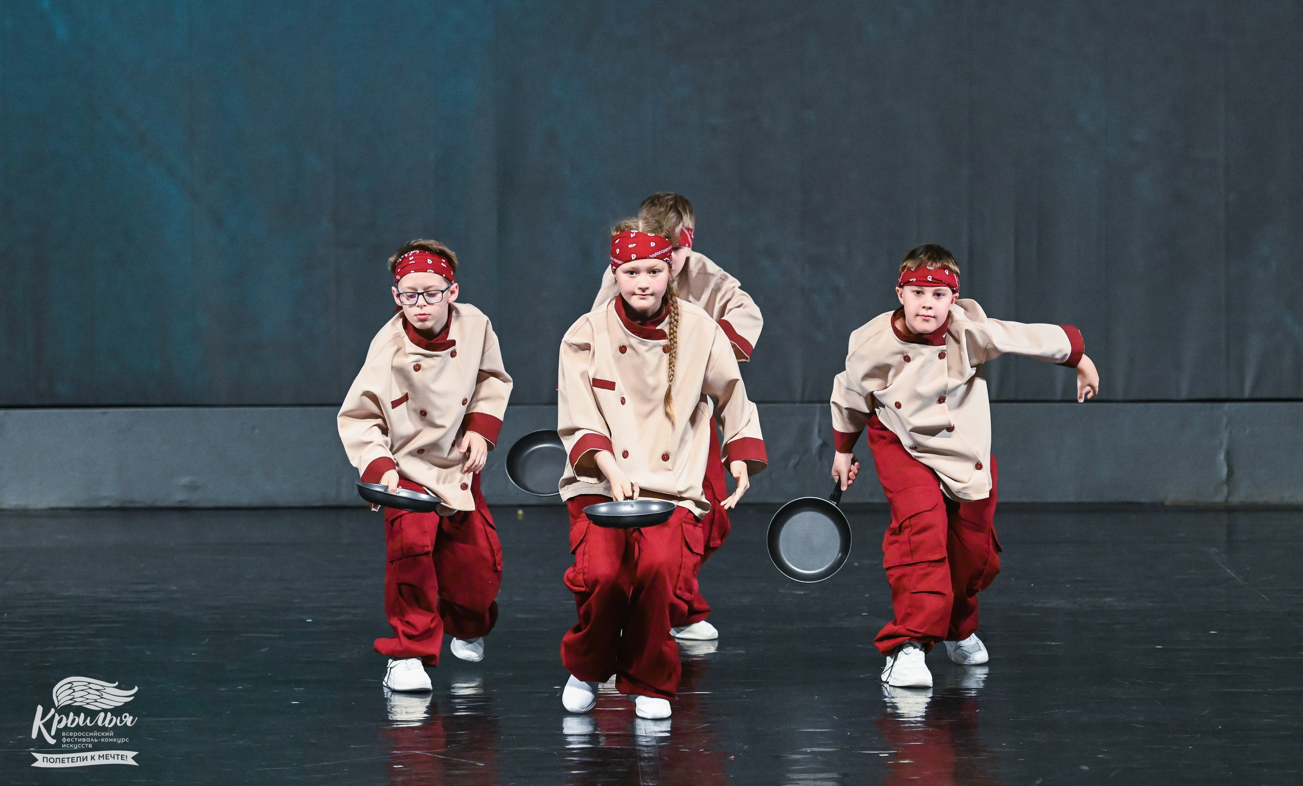 04.06.2025 Всероссийский фестиваль-конкурс искусств «Крылья» г. Санкт- Петербург. Медиастудия Фото Концепт