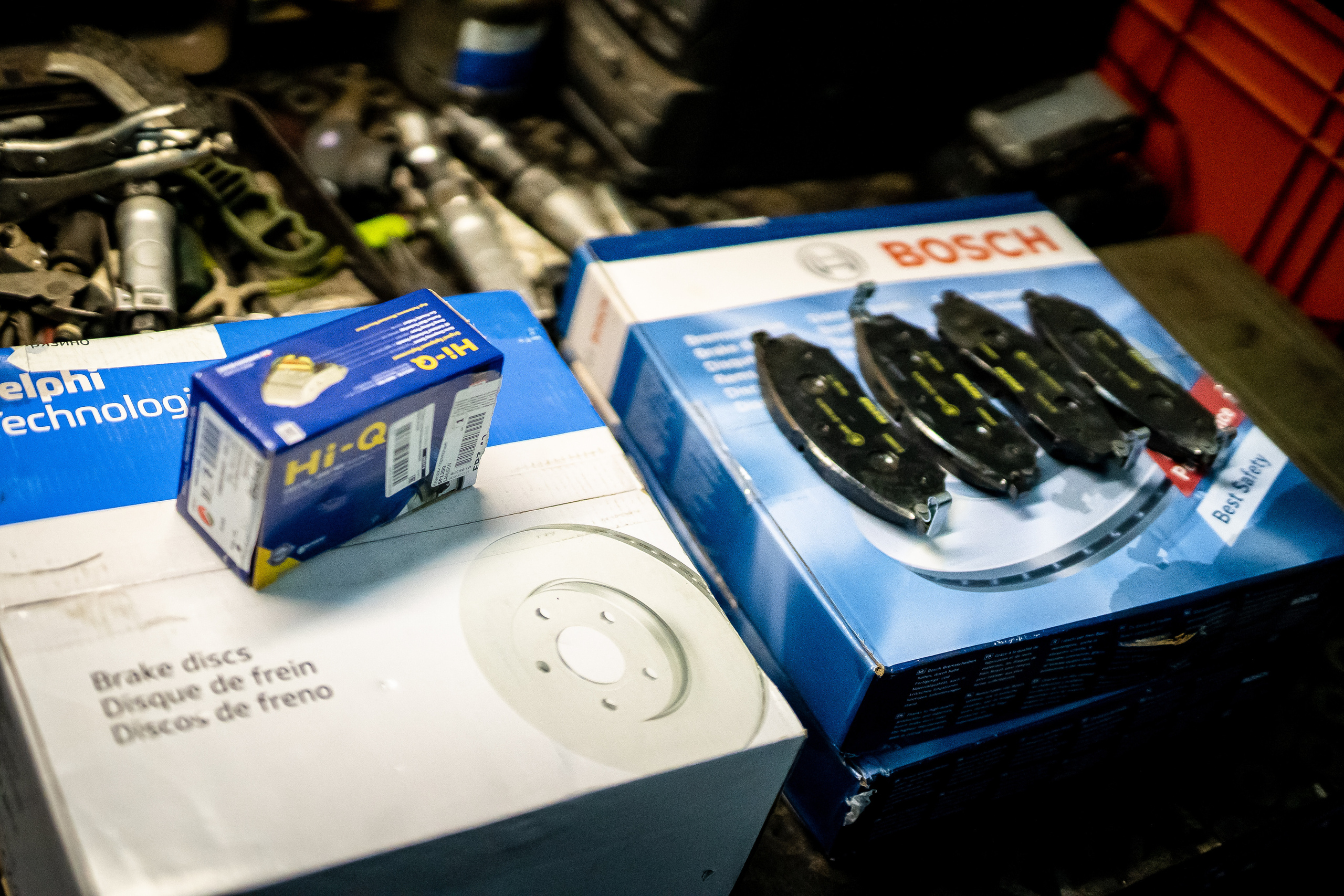 Слесарные работы. Автосервис БМП