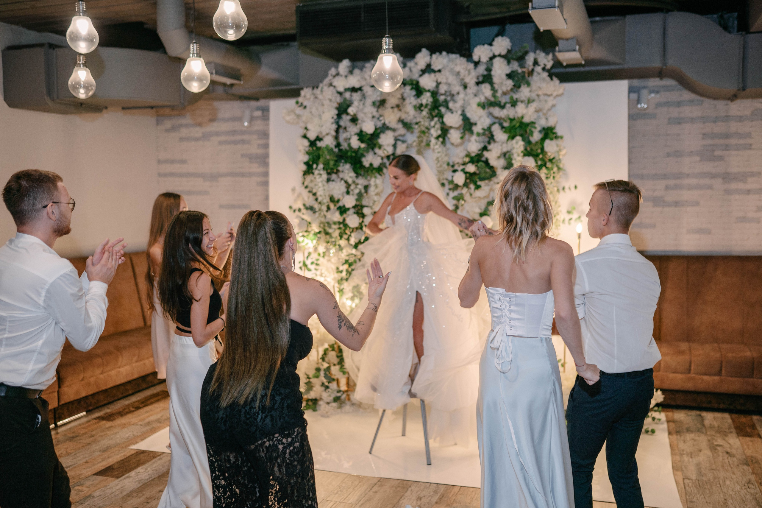 Нанфу и Александра. Первая встреча, лавстори, церемония и банкет. Фотограф Чита. Индивидуальные портреты, LoveStory, свадьбы