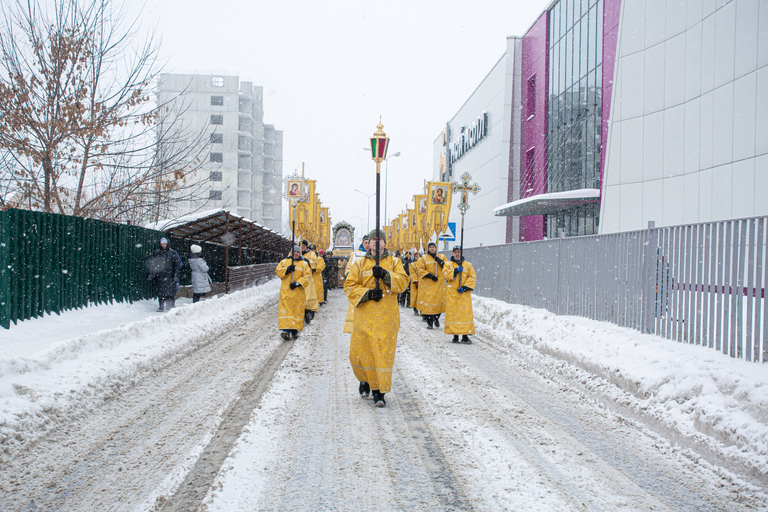 Крестный ход по д. Островцы Раменского городского округа. Семейный и детский фотограф Анна Петракова
