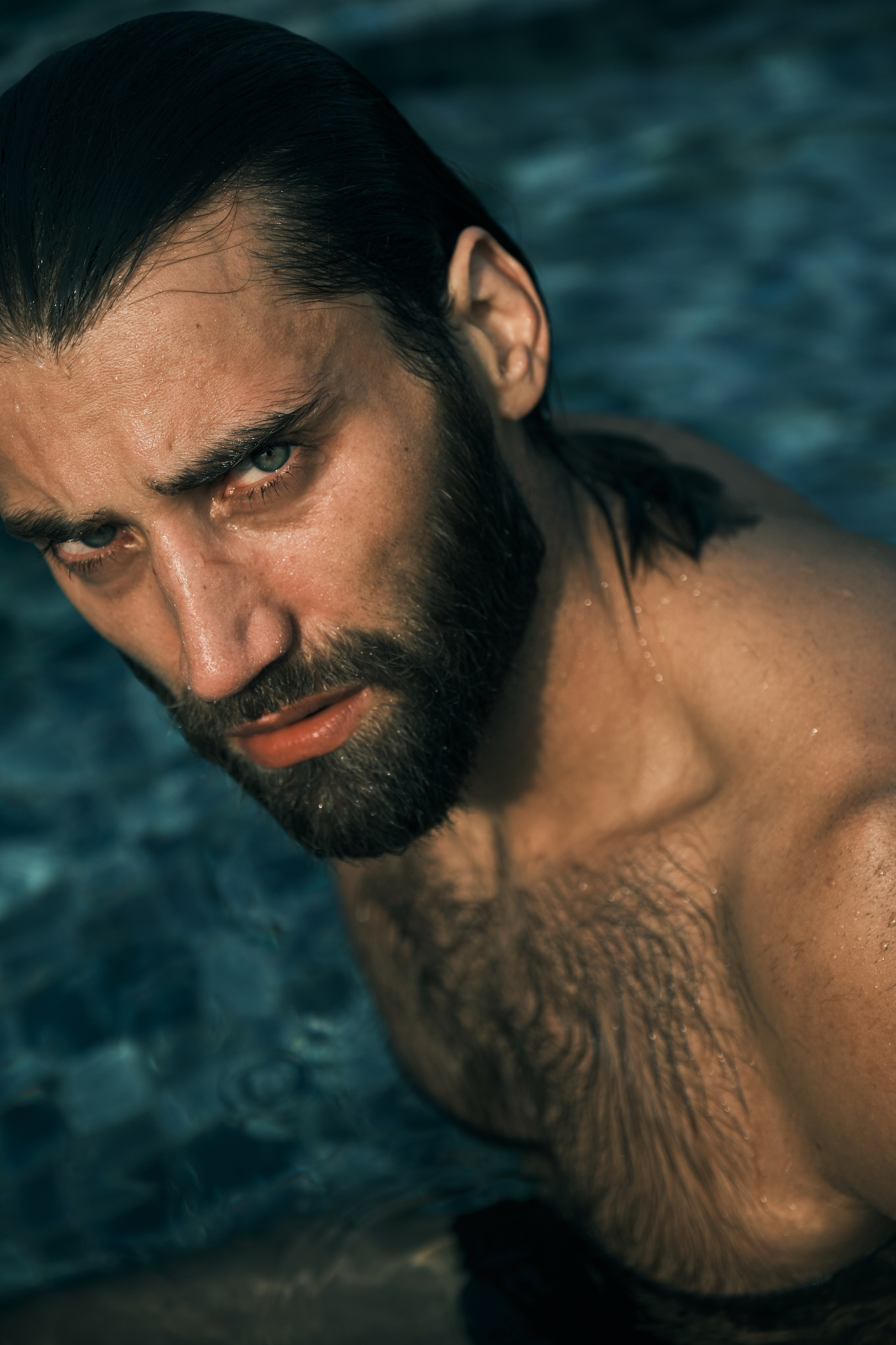 Мужские съемки разное. Профессиональный фотограф в Москве Павел Жданов