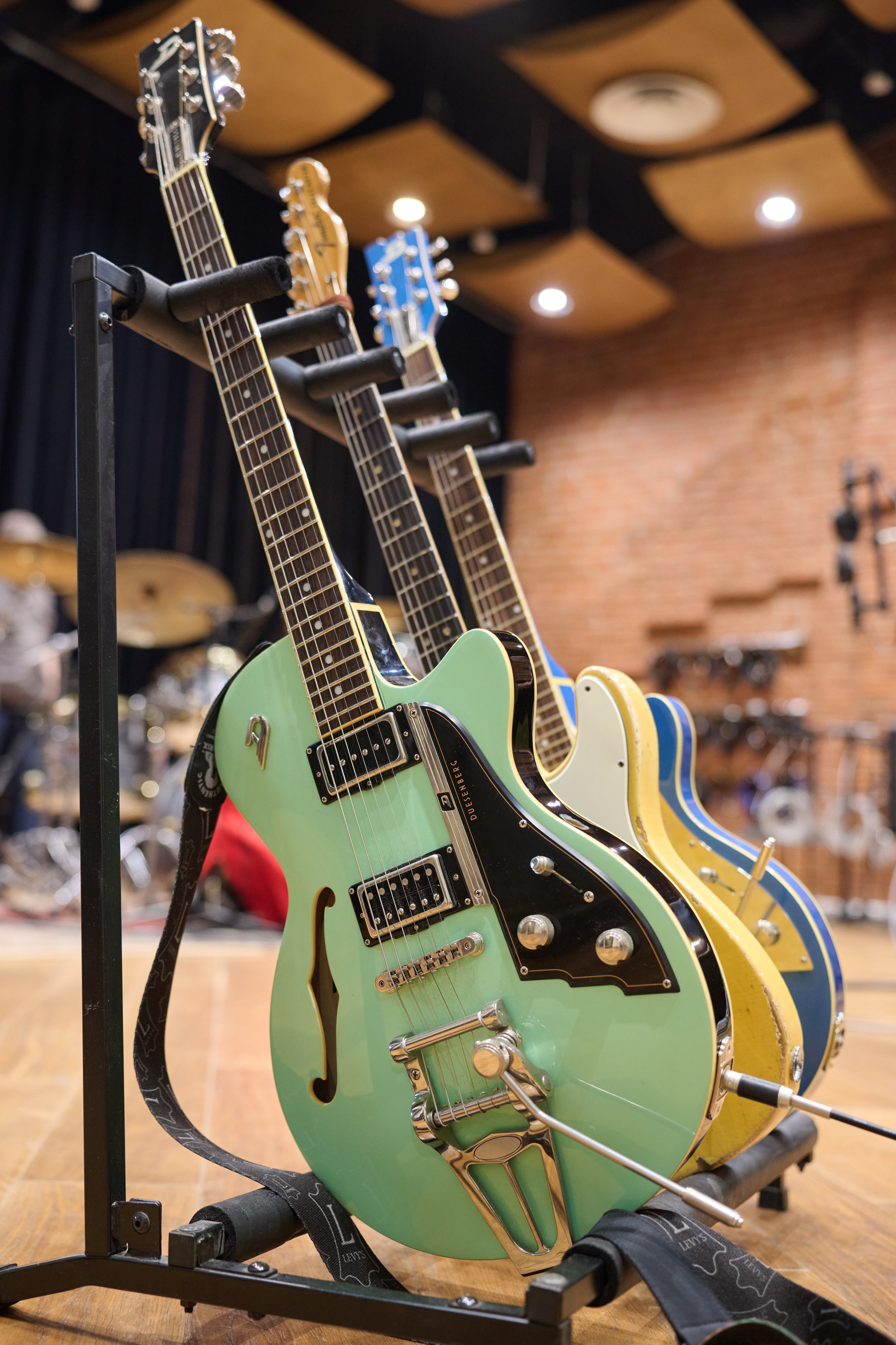 Запись трека для SQC Club Russia в студии Dobrolet. Профессиональная репортажная фотосъёмка мероприятий в Санкт-Петербурге