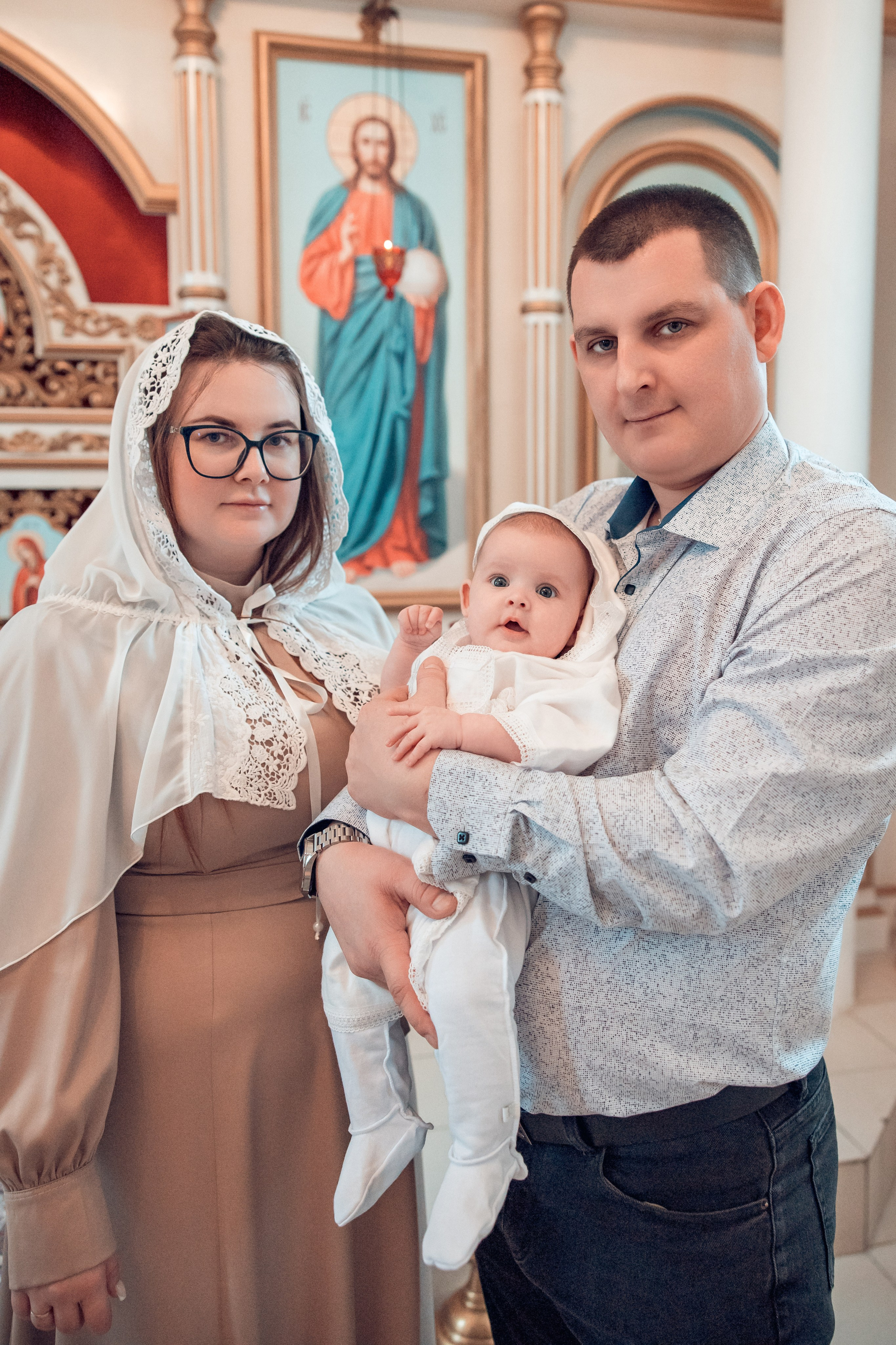 Таинство Крещения Виктории. Церковь Казанской иконы Божией Матери в Вышетравино. Семейный фотограф в Рязани и Рязанской области