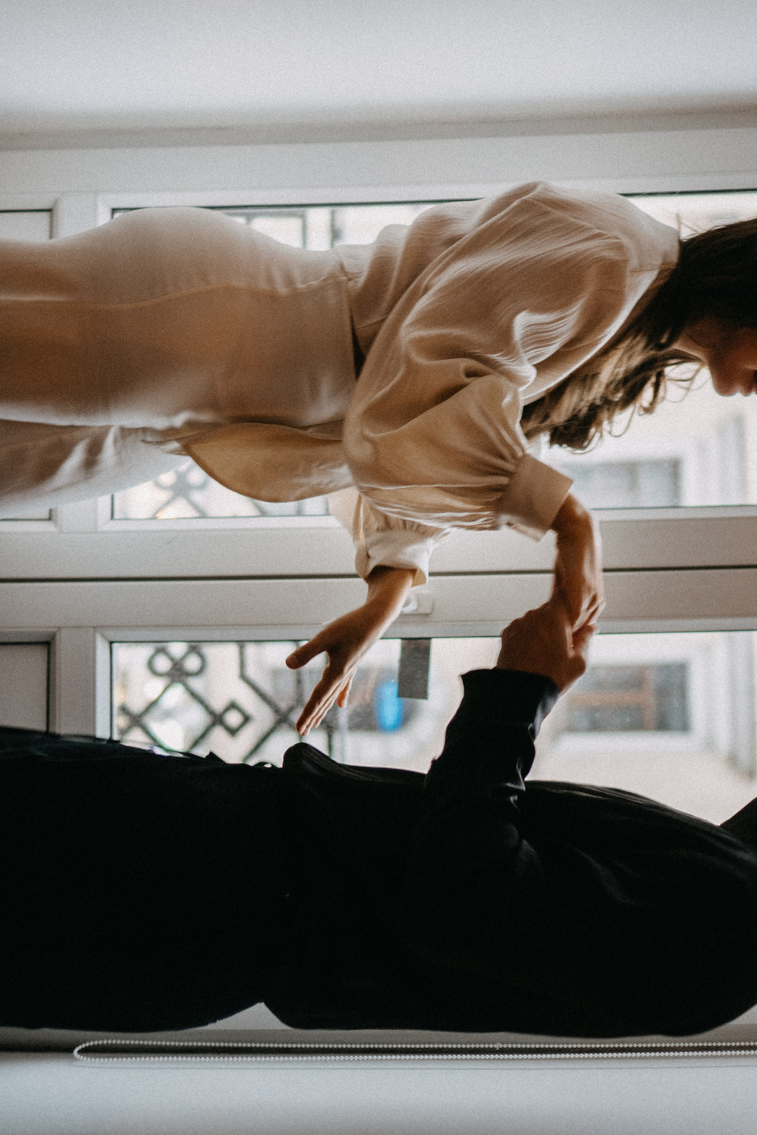 СБОРЫ ЖЕНИХА И НЕВЕСТЫ В УЮТНОЙ КВАРТИРЕ В ЦЕНТРЕ САНТК-ПЕТЕРБУРГА. Профессиональный фотограф, Санкт-Петербург — Виктория Богомолова