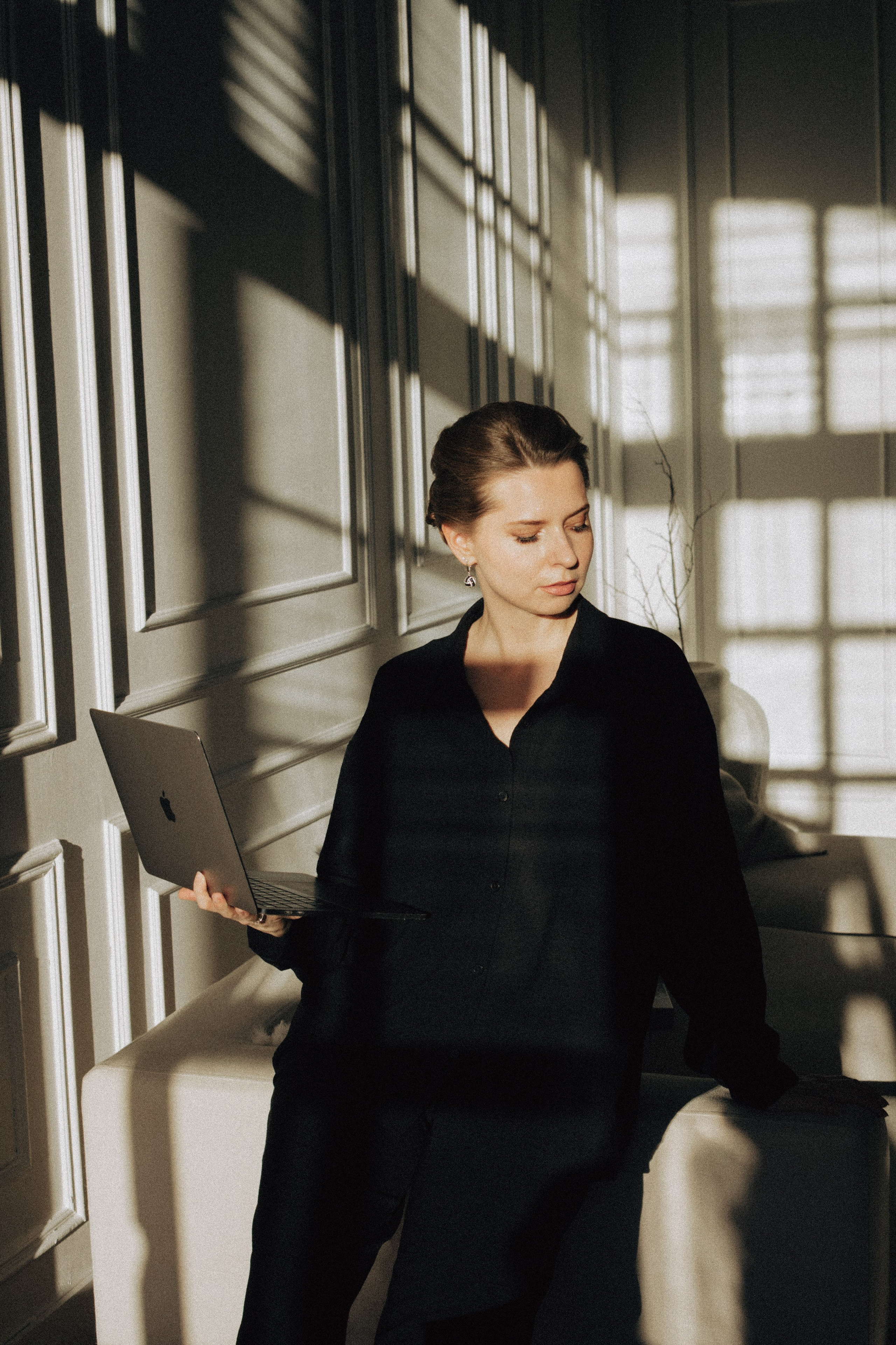 ФОТОСЕСИИЯ В СТУДИИ ДЛЯ ДЕВУШКИ ПСИХОЛОГА. Профессиональный фотограф, Санкт-Петербург — Виктория Богомолова