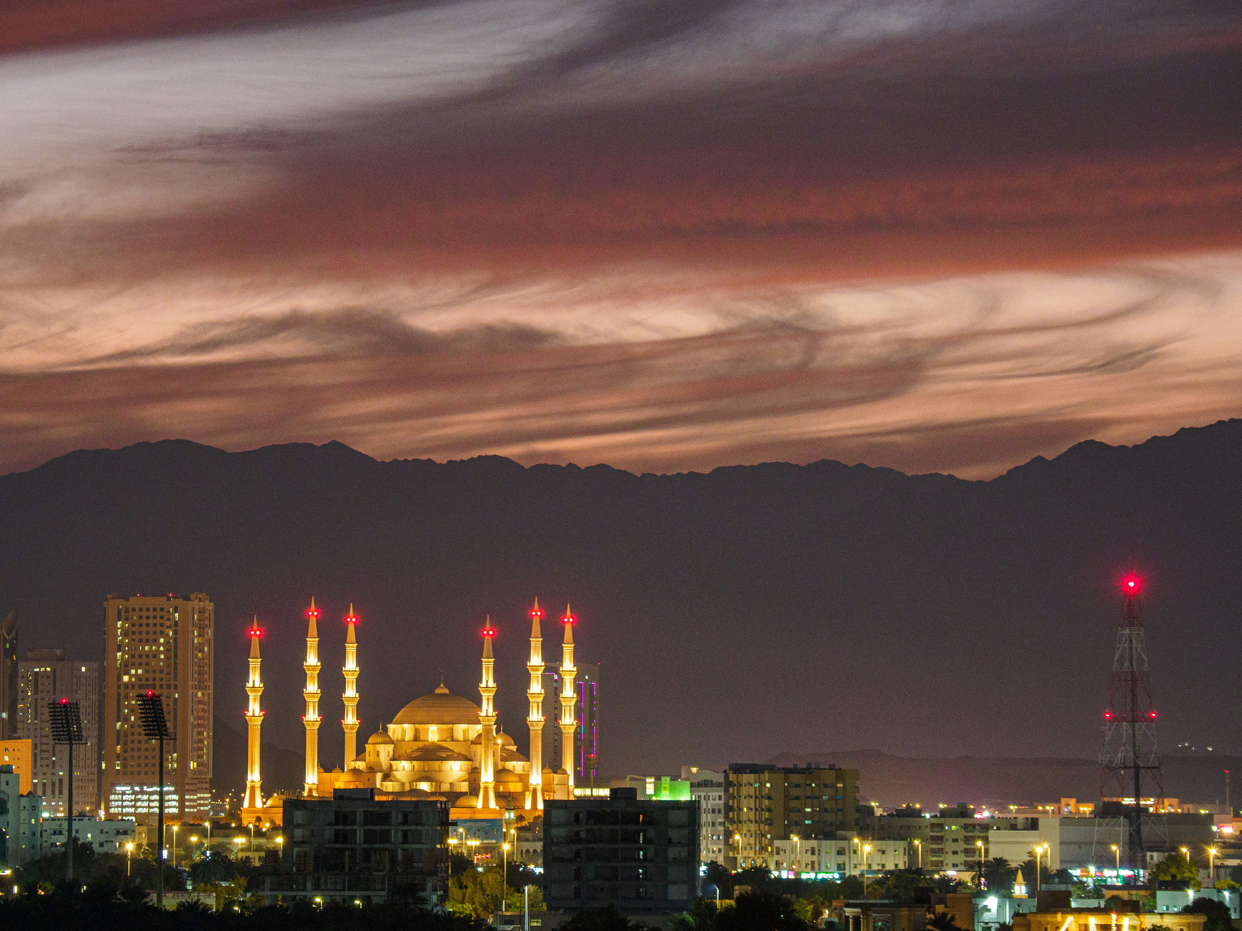 Эмираты, 2023. Творческие сьемки