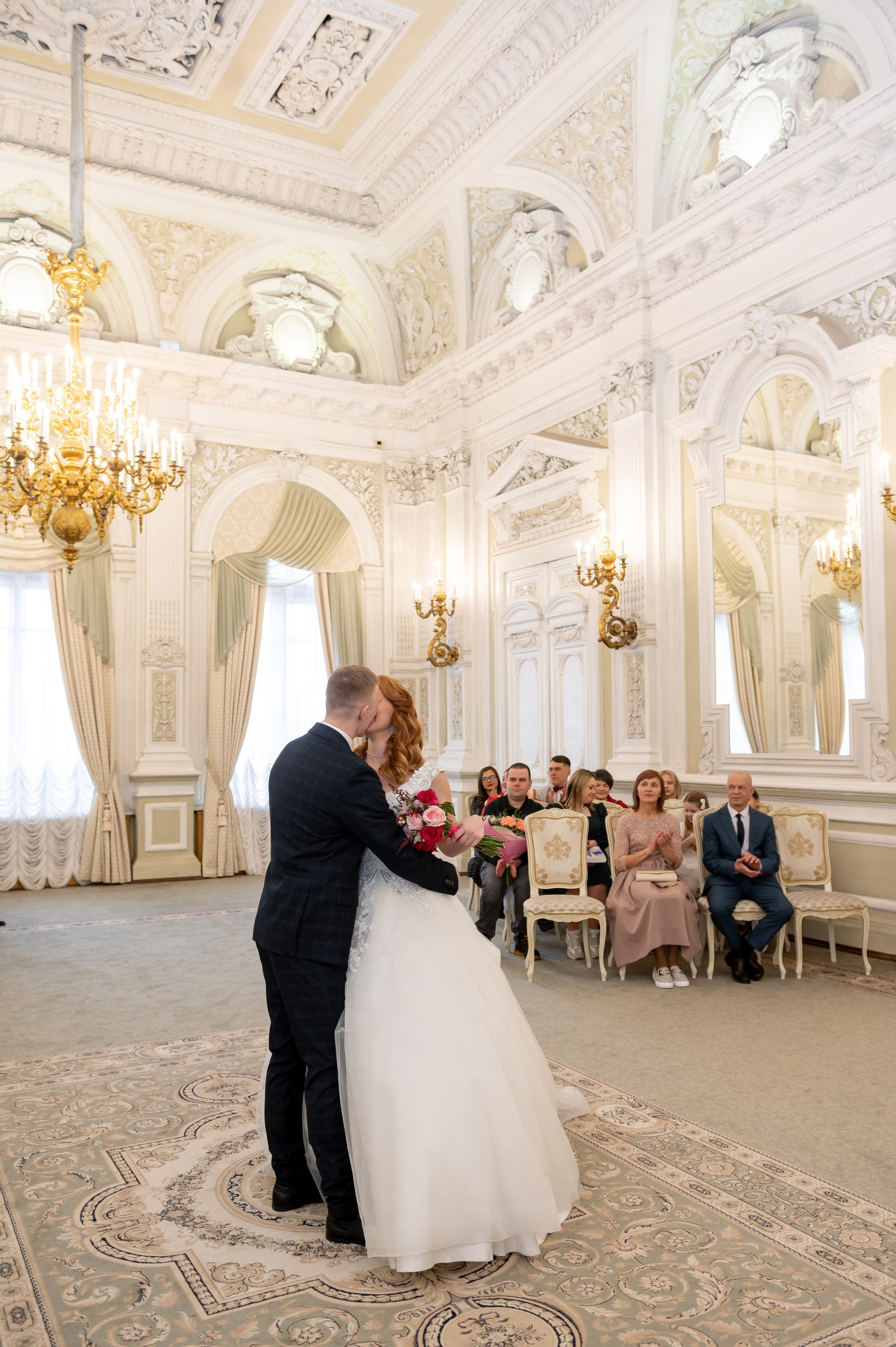 Екатерина и Алексей (свадебная фотосессия в Эрмитаже и Первом Дворце Бракосочетания на Английской набережной 28). Портретный, семейный и свадебный фотограф в Санкт-Петербурге и в Пушкине Ширяев Денис