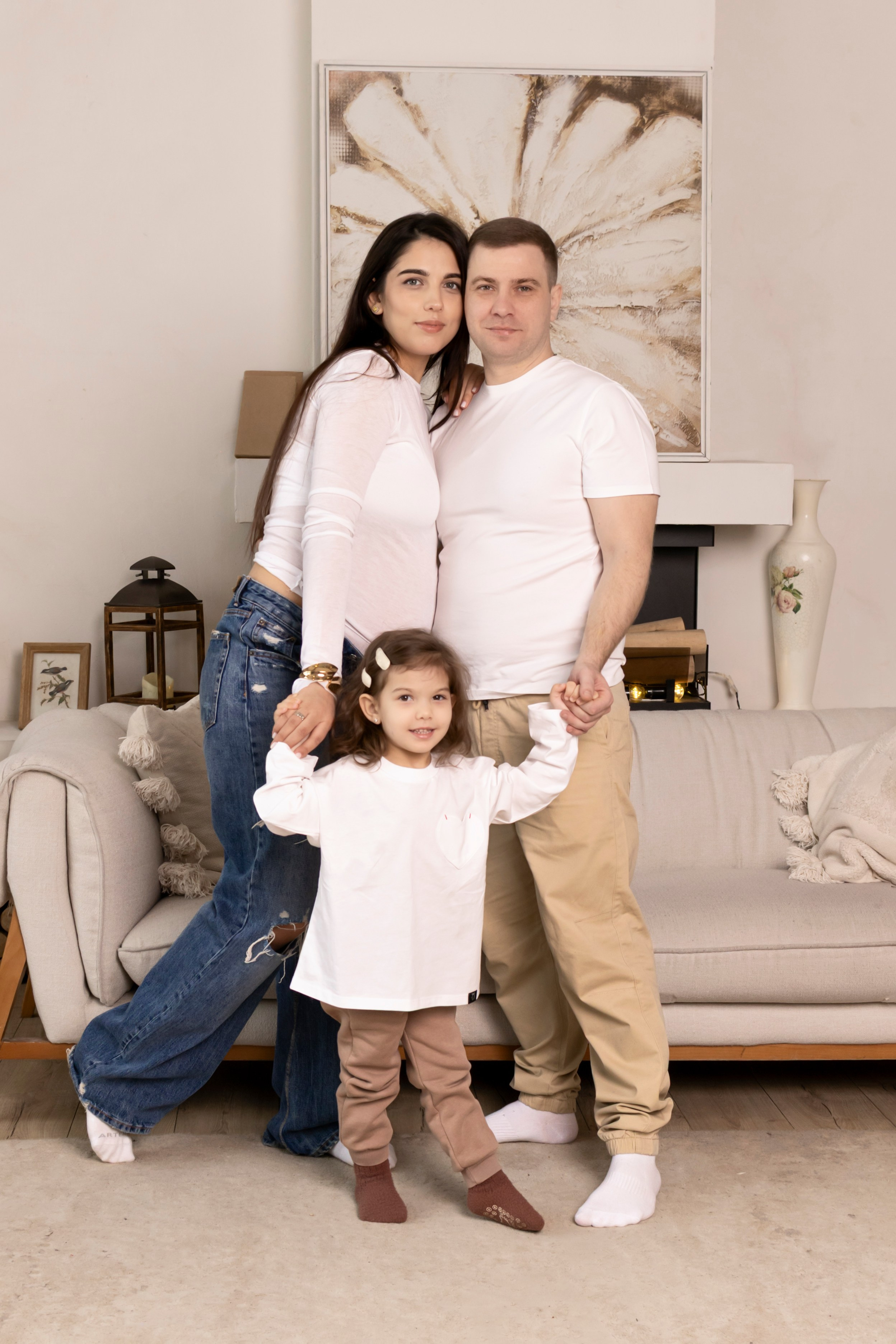 Фотосессия беременности в фотостудии. Профессиональный фотограф в Москве