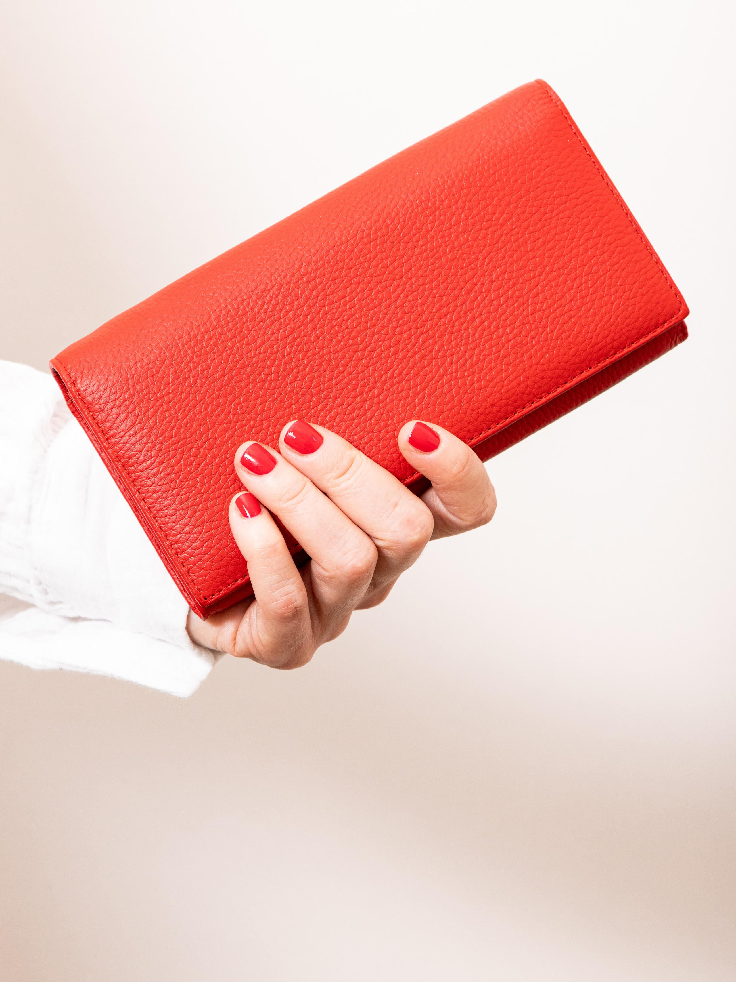 Предметная фотография для маркетплейсов и соцсетей. Предметный фотограф в Москве и Московской области