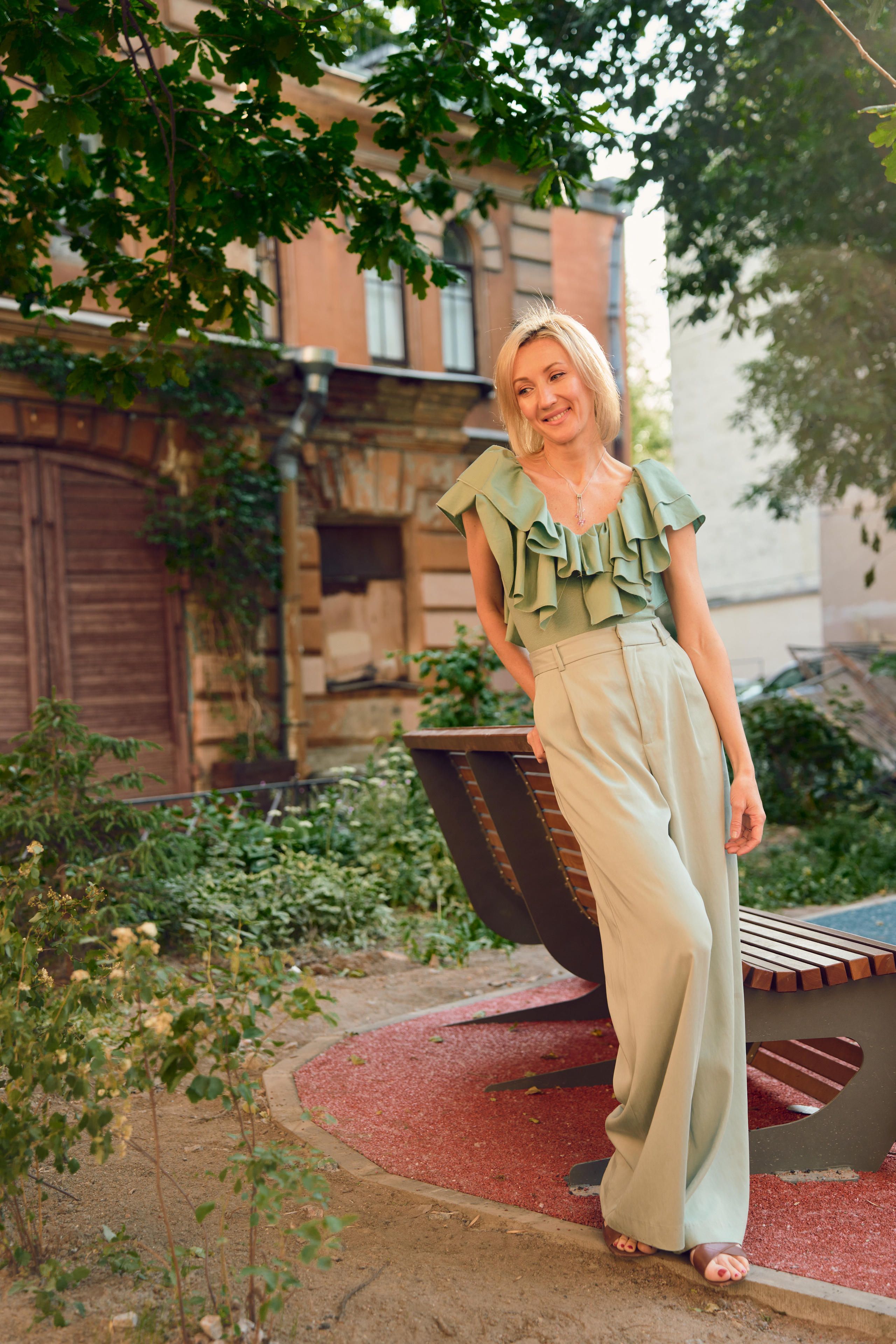 Прогулочная фотосессия в Санкт-Петербурге. Фотограф в Санкт-Петербурге/СПб Галямова Ульяна