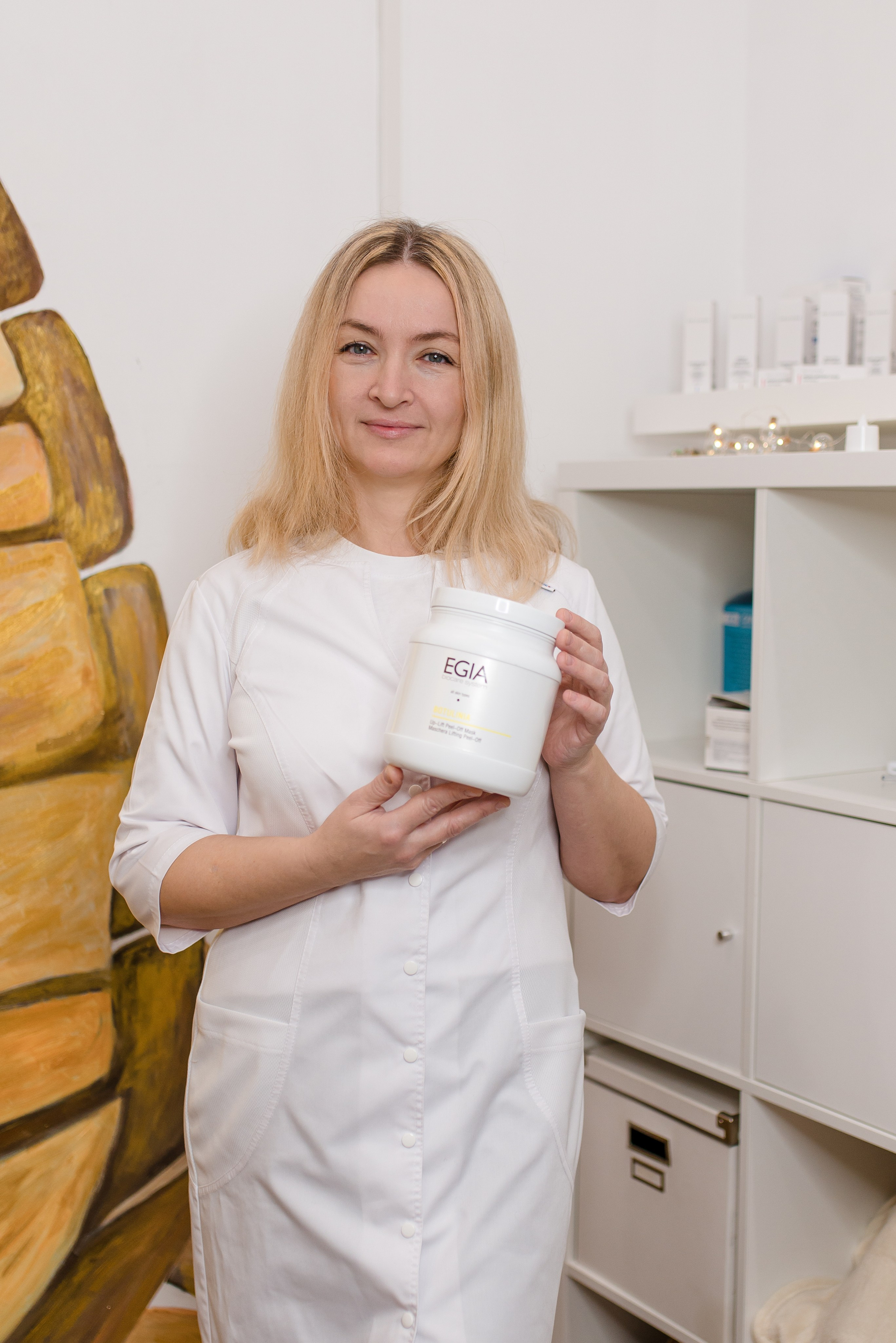 Фото контент для инстаграм студии массажа в Краснообске. Контент фотограф Дарья Едапина Новосибирск. Фотограф Дарья Едапина Новосибирск