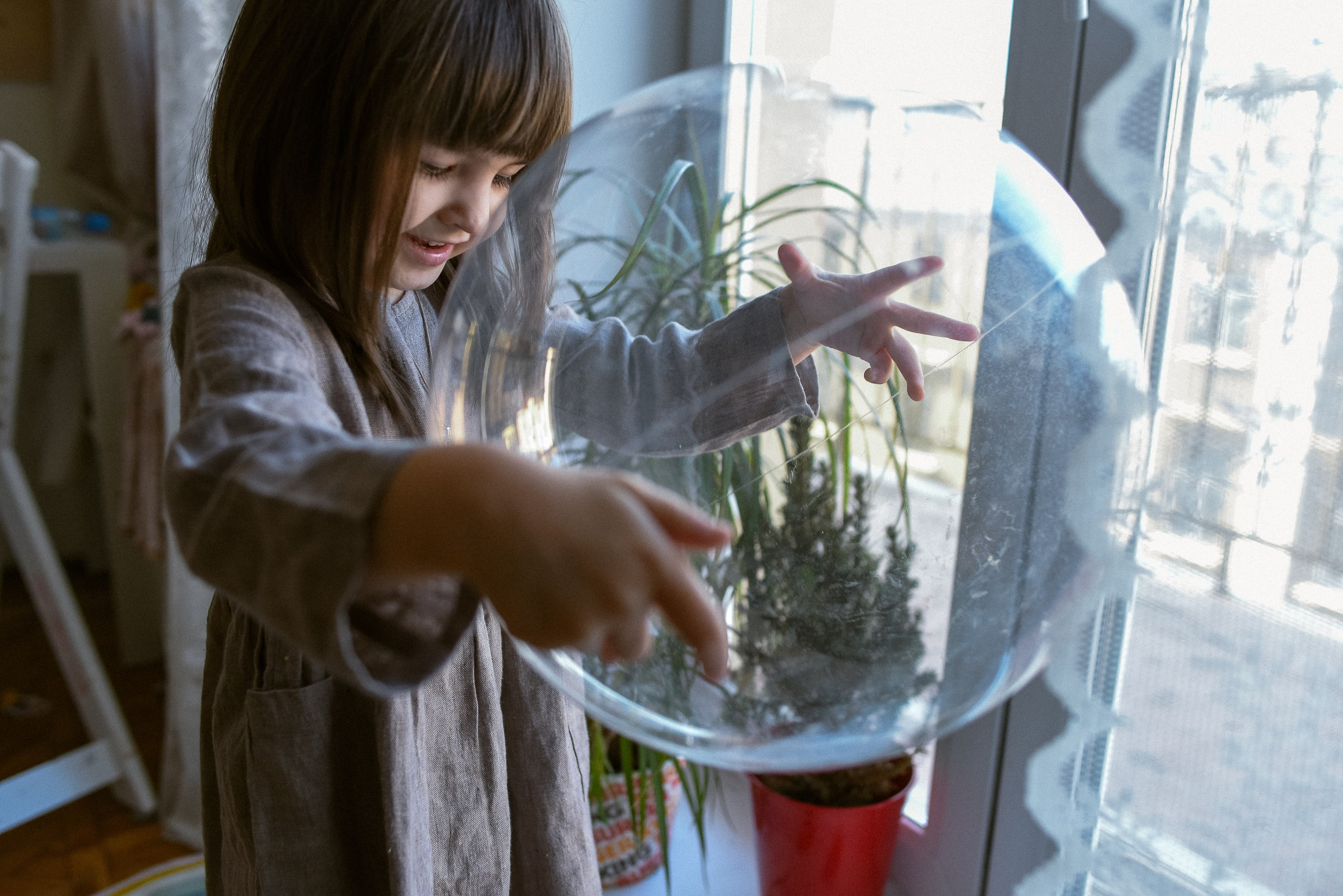 A Mom’s Day: The Everyday Hustle. Documentary family photography in Barcelona and beyond