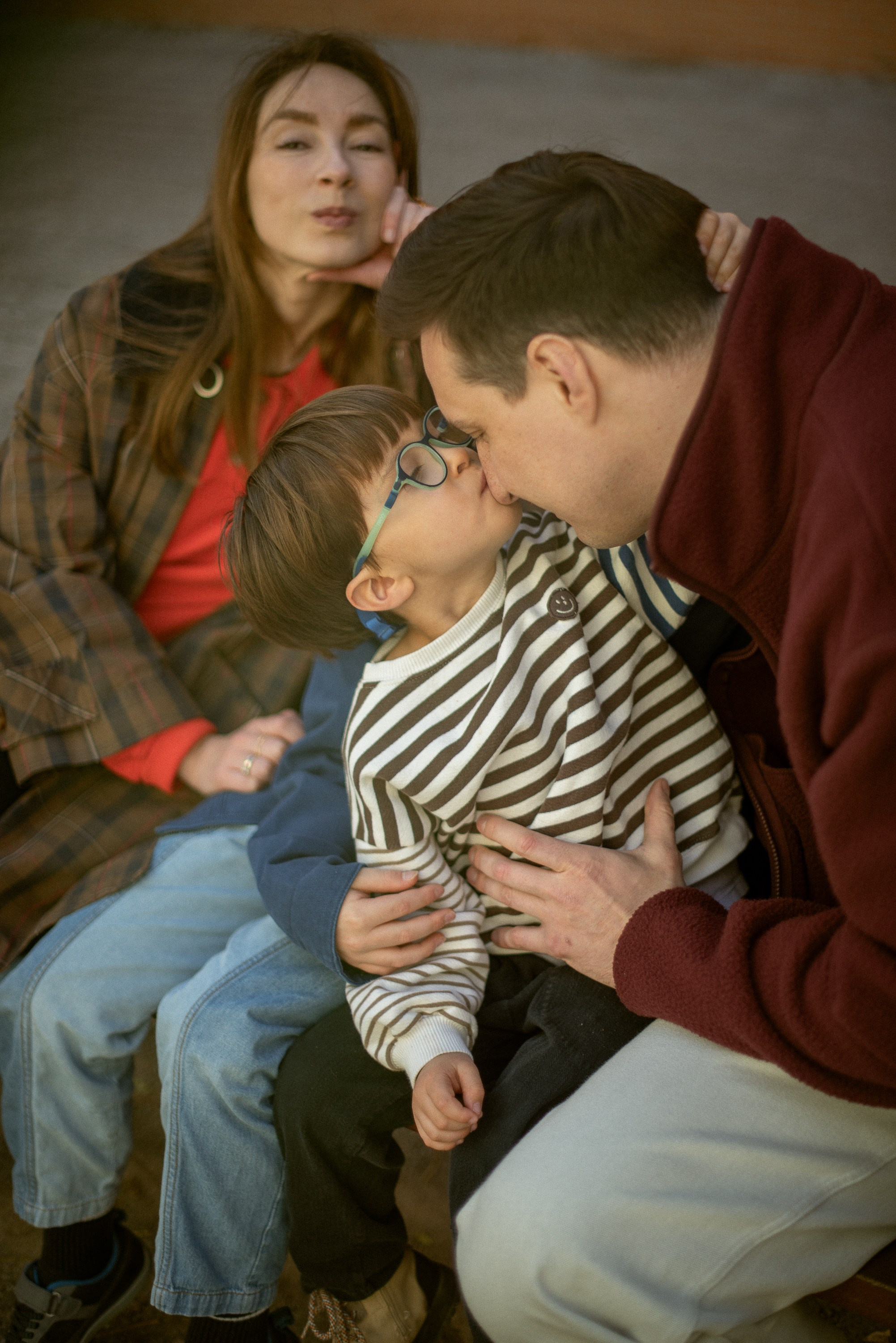 Солнечный день в Лес Кортс. Документальная семейная фотография в Барселоне и за её пределами