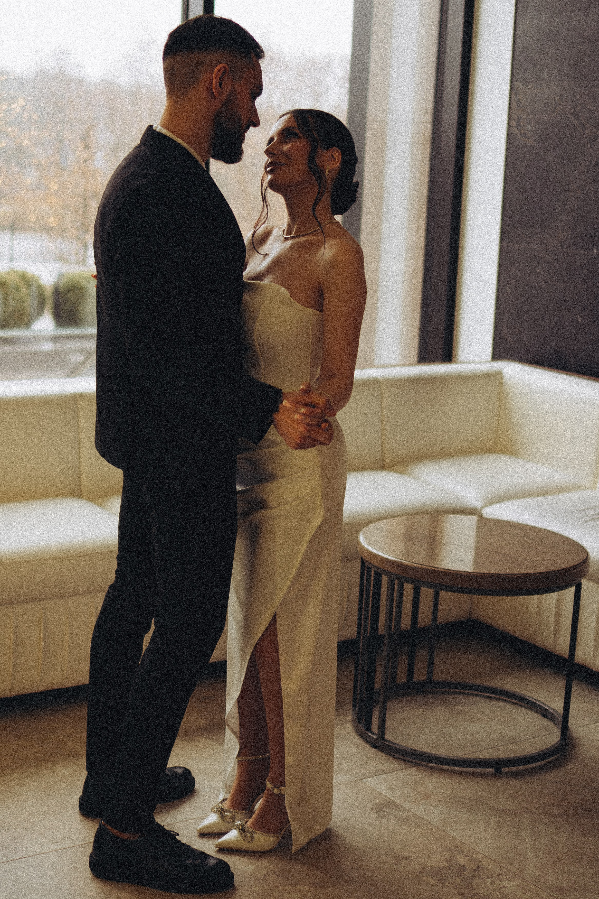 СВАДЕБНАЯ СЬЕМКА СБОРОВ ЖЕНИХА И НЕВЕСТЫ В ОТЕЛЕ И ТАКЖЕ ФОТОСЕССИИЯ В ОТЕЛЕЕ МЕГАПОЛИС БРЯНСК. Профессиональный фотограф, Санкт-Петербург — Виктория Богомолова