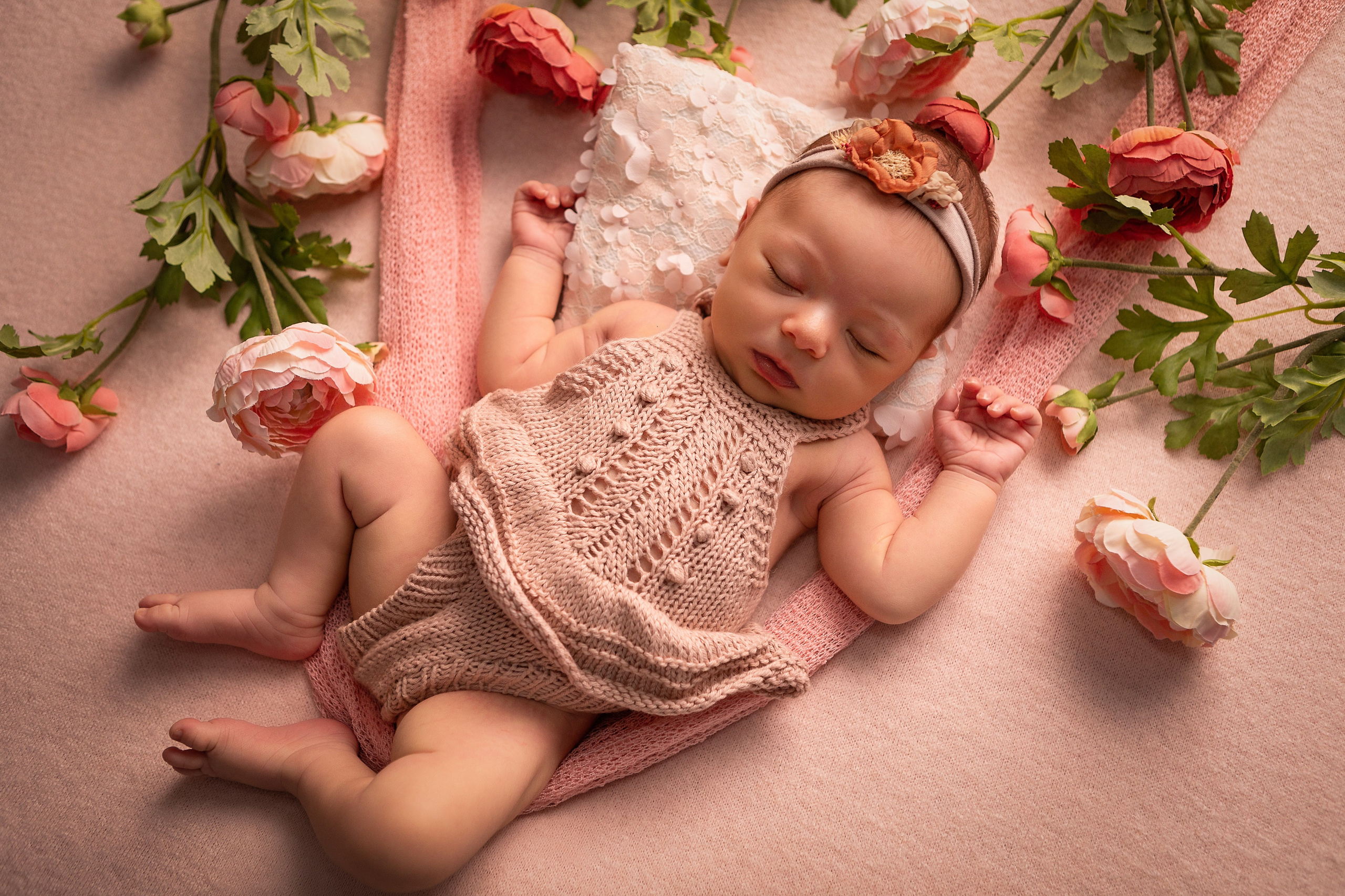 Новорожденные. ФОТОГРАФ НА ГОДИК, БЕРЕМЕННОСТИ, НОВОРОЖДЕННЫХ, КРЕЩЕНИЯ МОСКВА