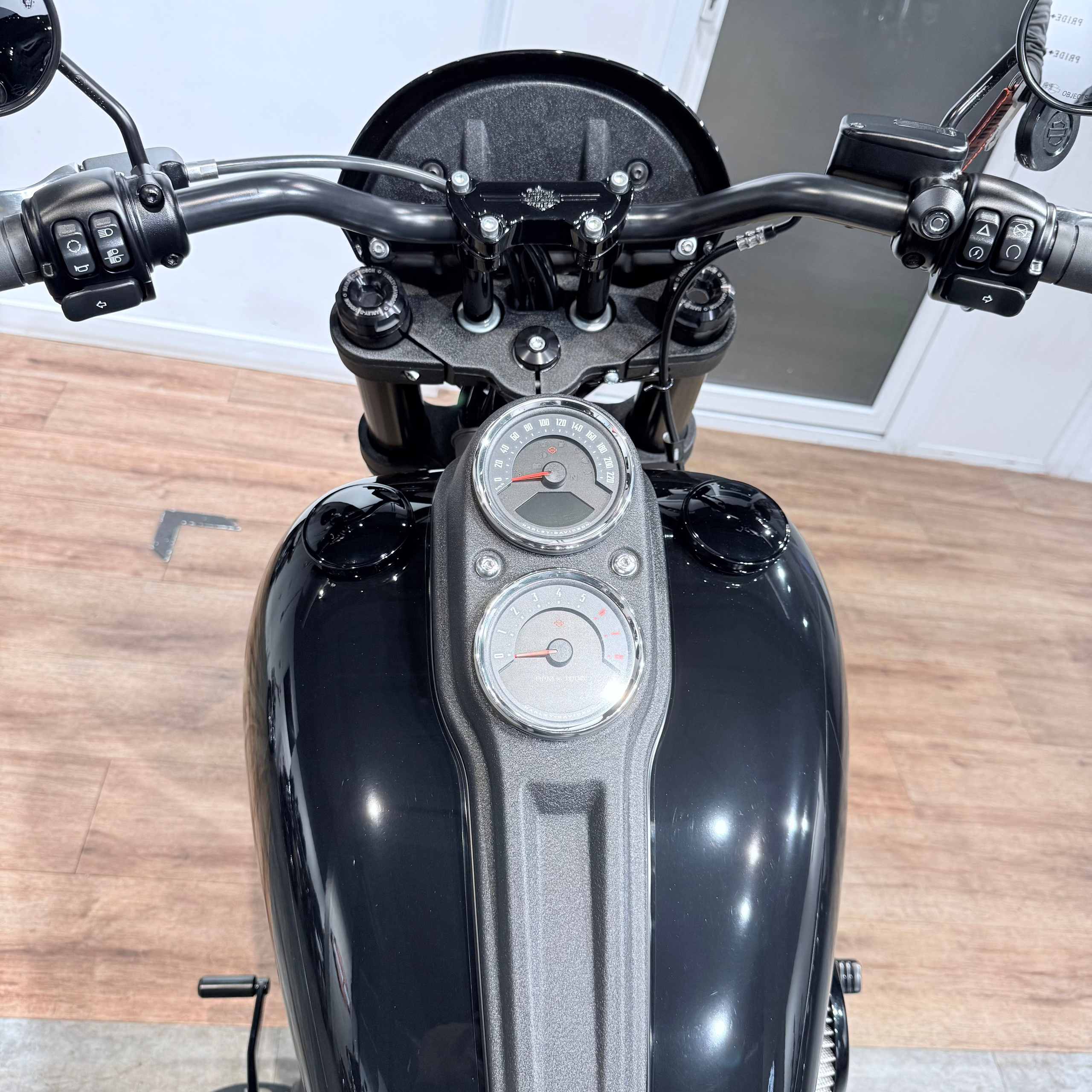 2021 Lоw Ridеr S 114 АBS Vivid Вlack. Hello Davidson, Москва. Только хорошие мотоциклы…