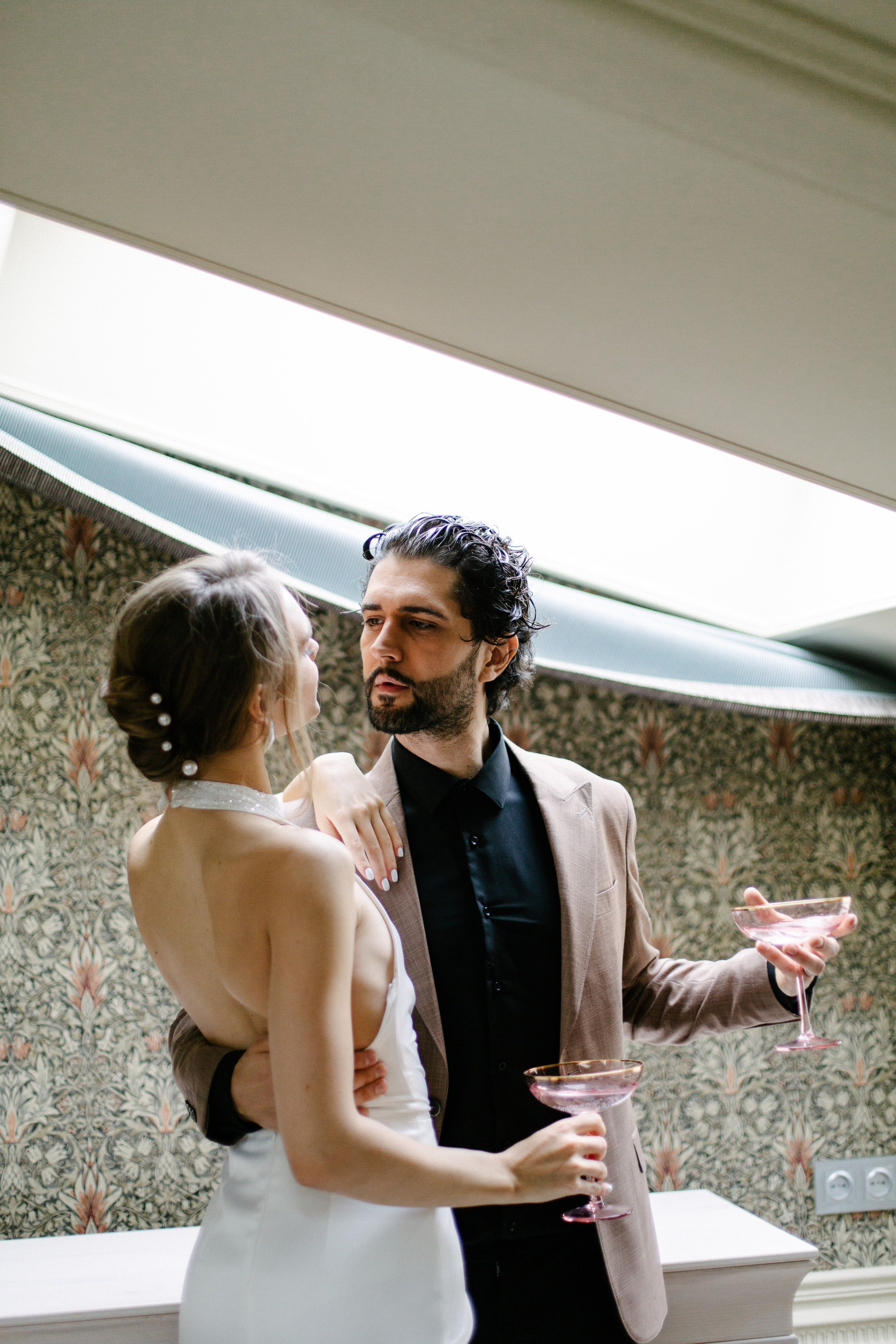 Свадебная фотосессия в бутик отеле Арбат 6, свадебный фотограф в Москве