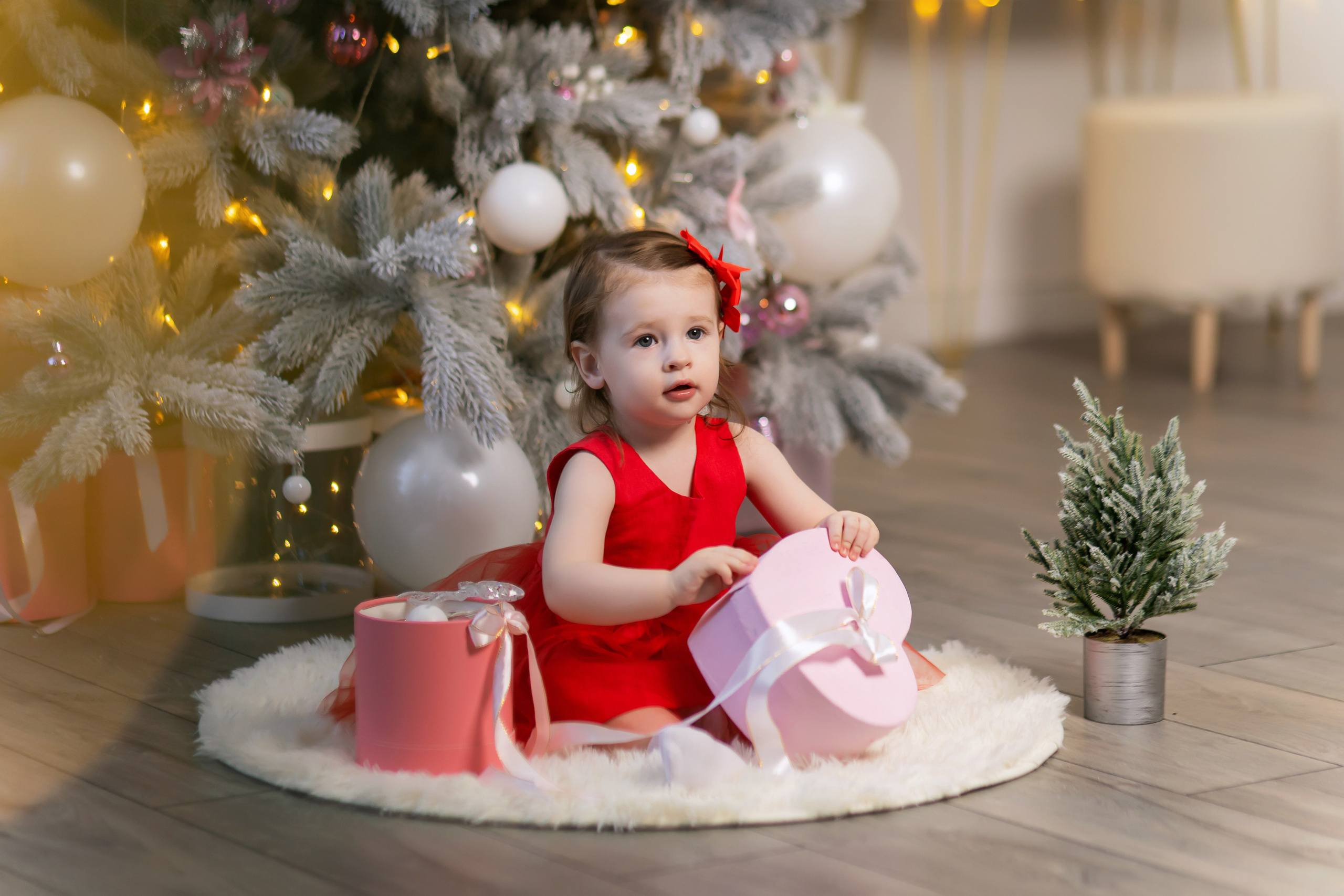 Ваши фотографии. Интерьерная фотостудия Background в Омске