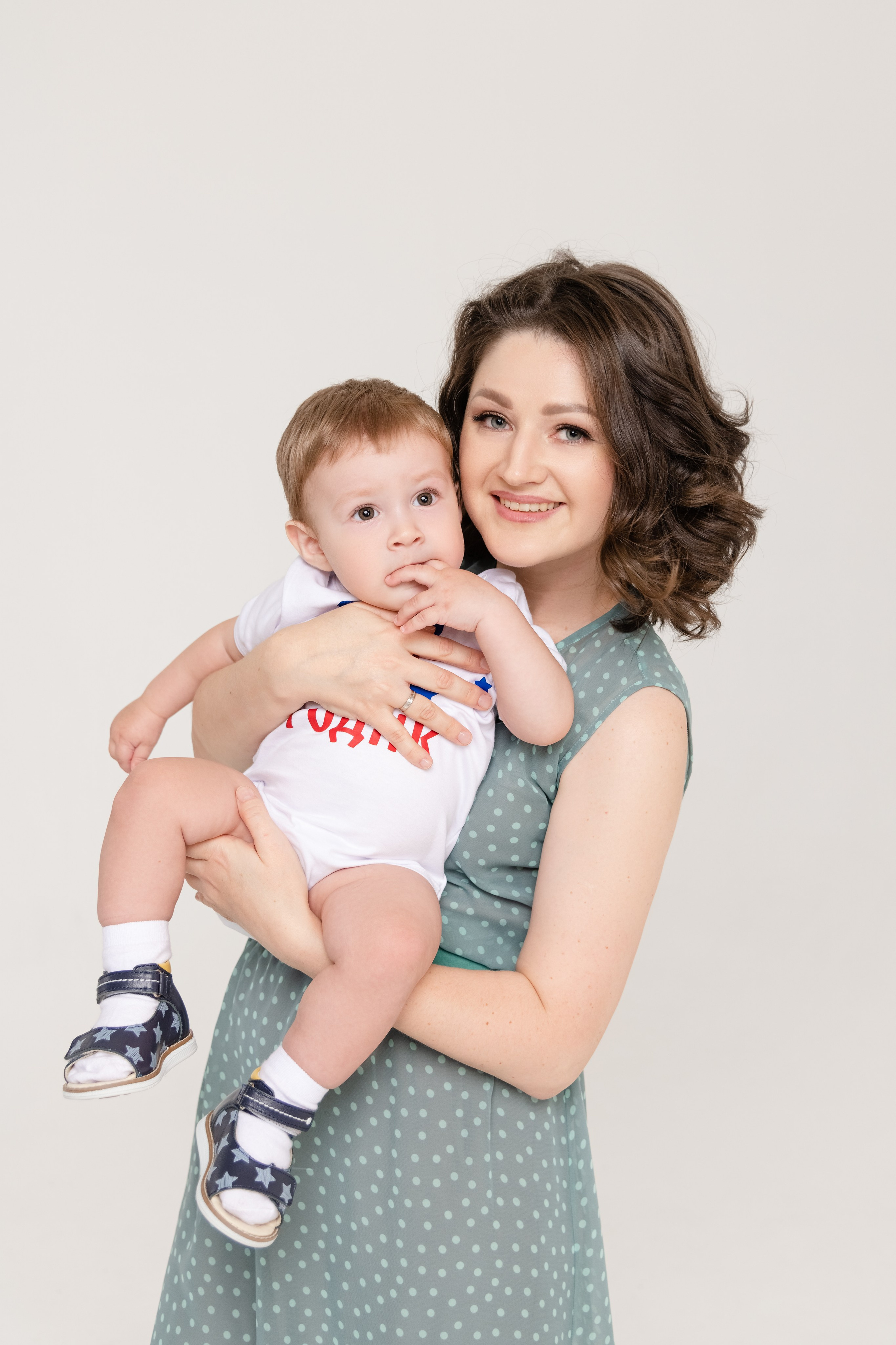 Семейные фотосессии в студии и дома. Свадебный и семейный фотограф в Санкт-Петербурге Олеся Еремеева