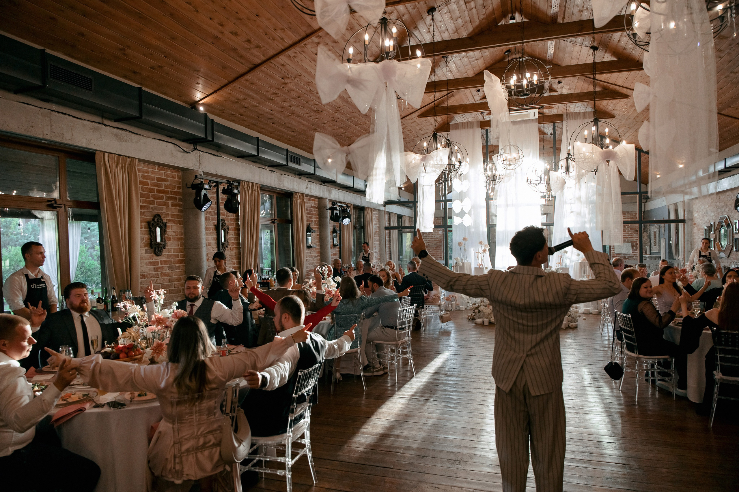 Золотая осень Андрея и Дарьи в Art Village Club. Свадебный фотограф Москва