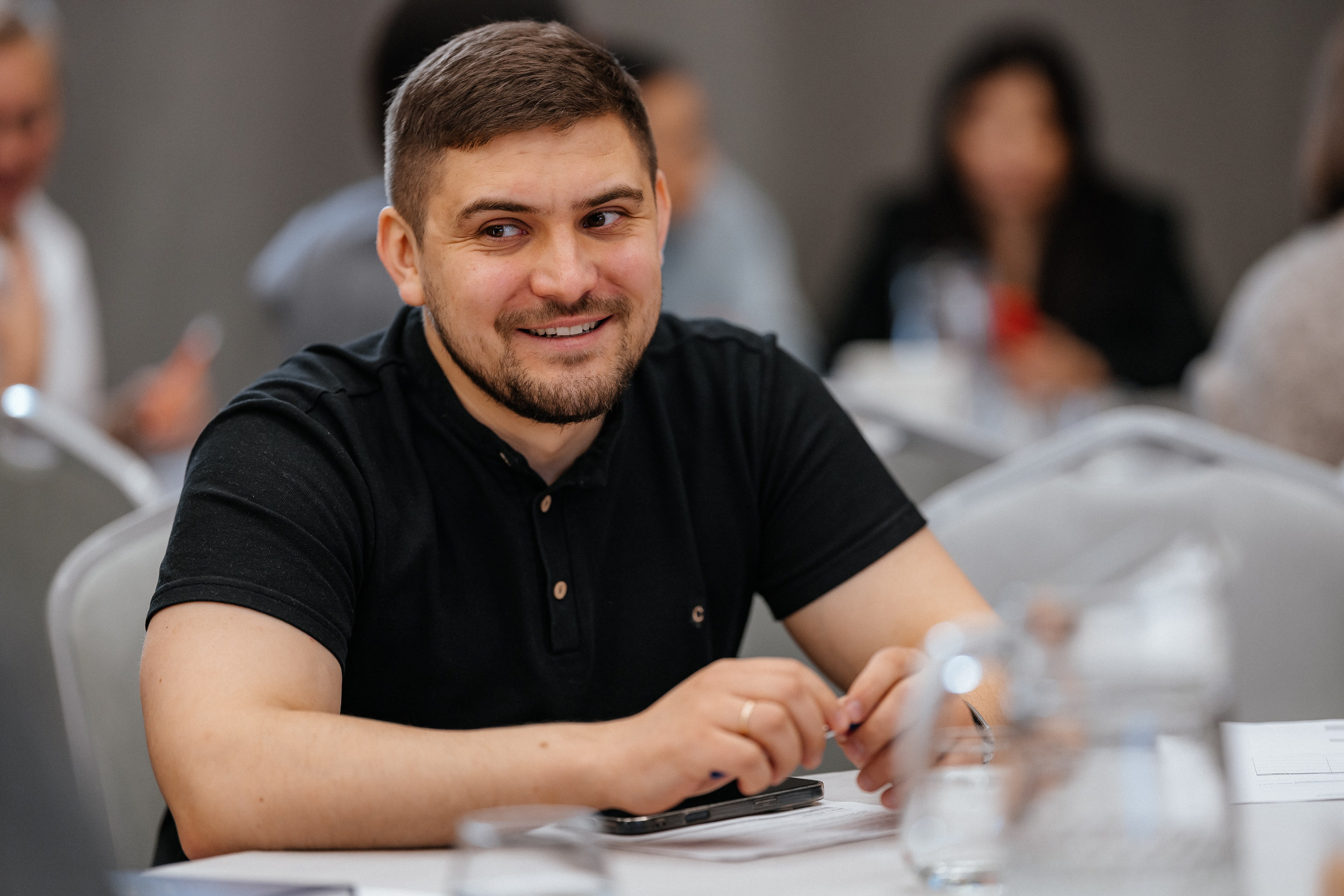 10.04.2026 | Бизнес клуб Интера. Как управлять маркетингом и получать результаты. Фотограф Роман Рудаков