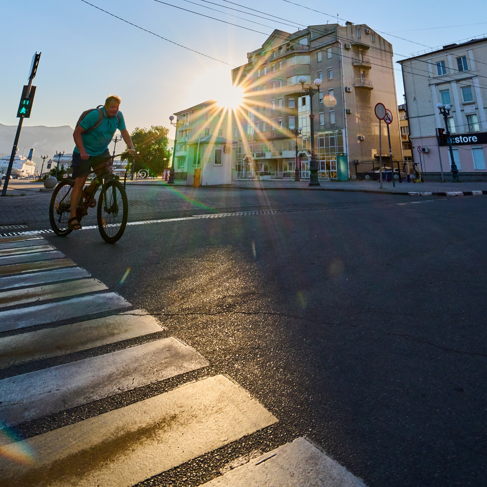Жизнь, люди, стрит, вокруг, животные, на улице. Яркие фото на Чёрном море