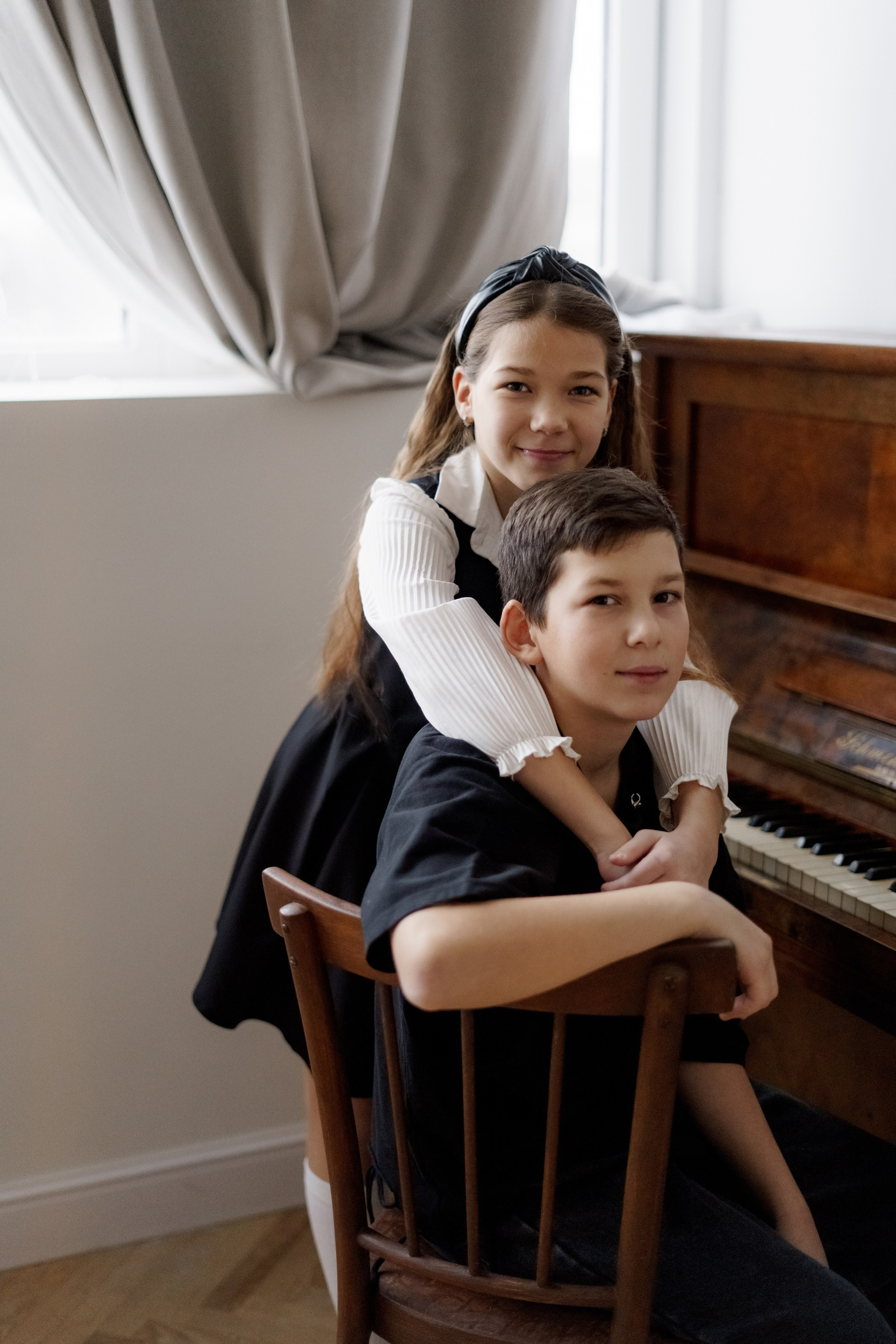 Игорь Оля Никита Вера. Фотограф Валерия Крахмалева