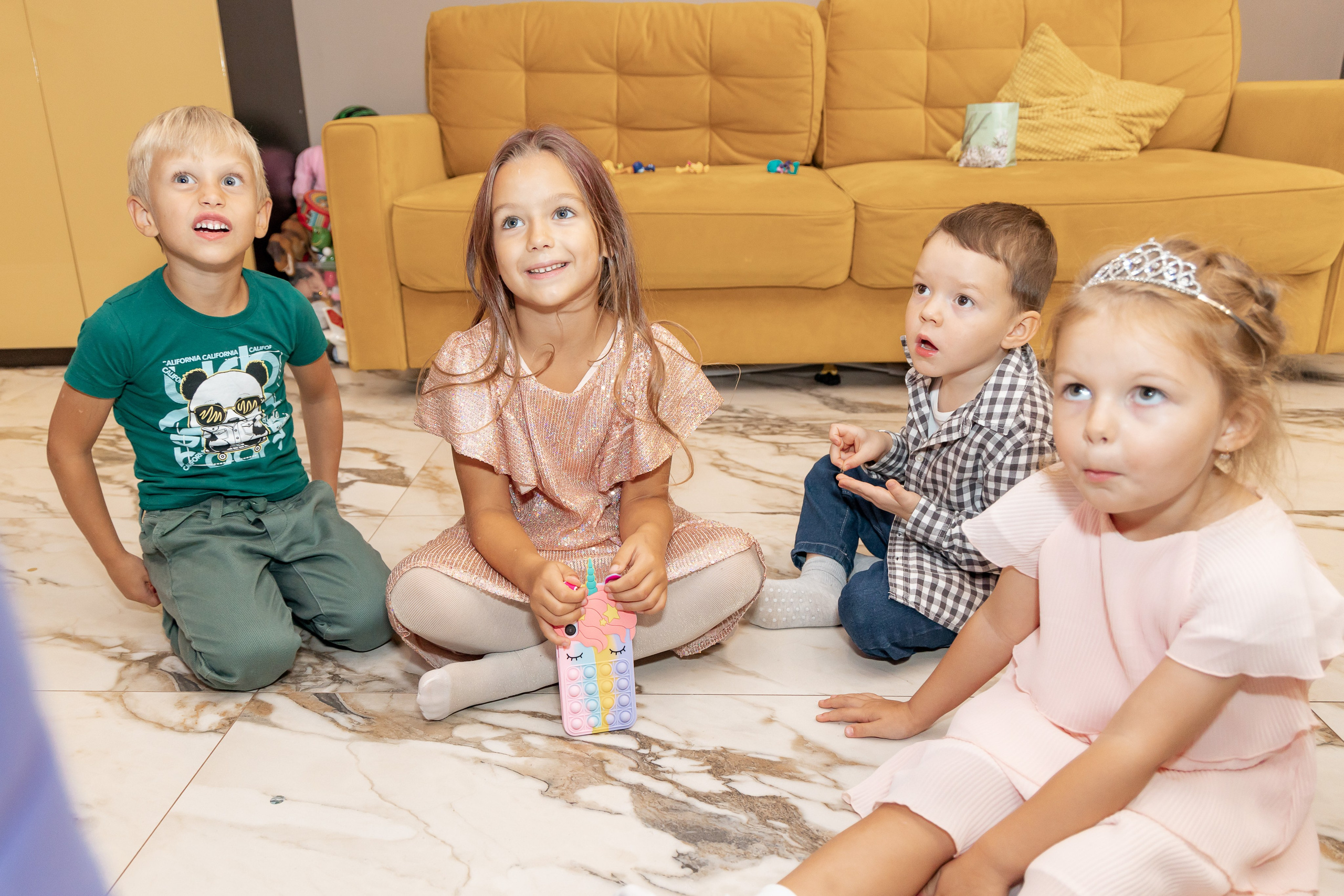 День Рождения в Доме. Свадебный фотограф в городе Подольск МО и Москва Крылова Ирина