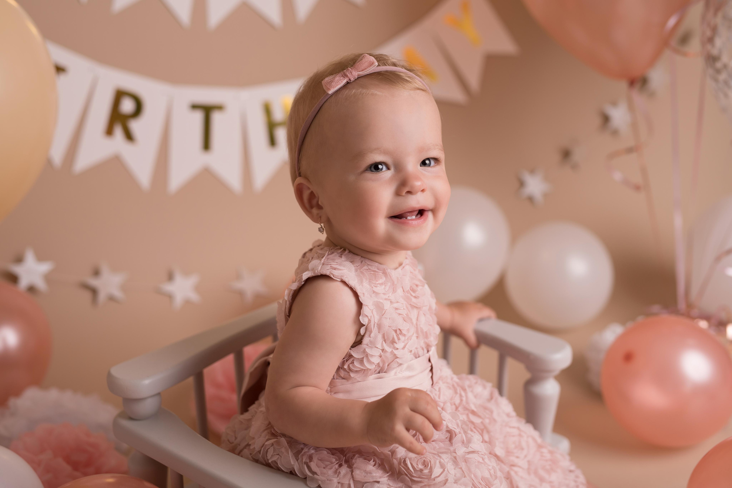 Машенька, 1 год. Фотограф новорожденных и детский фотограф в Екатеринбурге Ксени