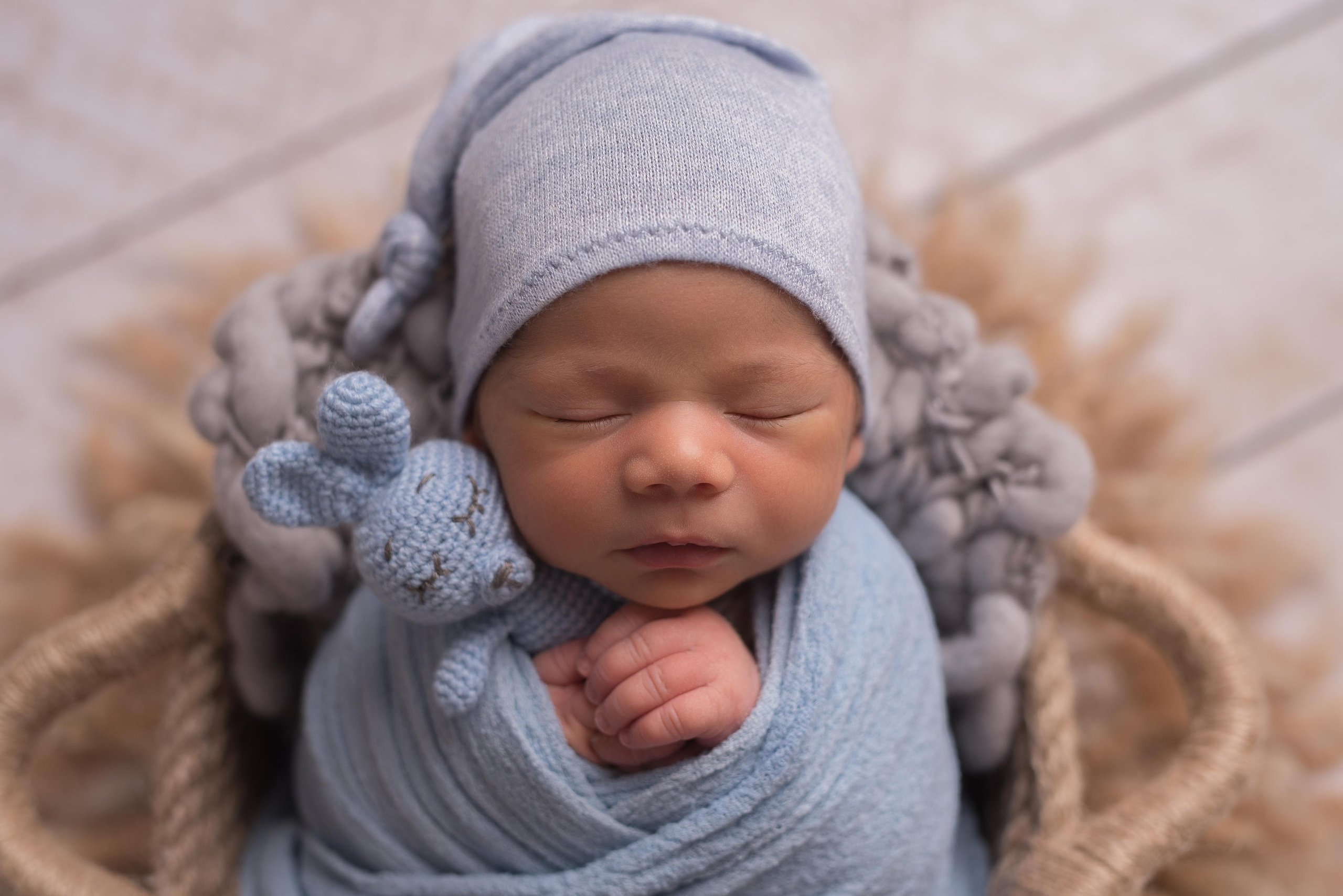 Артем, 10 дней. Фотограф новорожденных и детский фотограф в Екатеринбурге Ксени