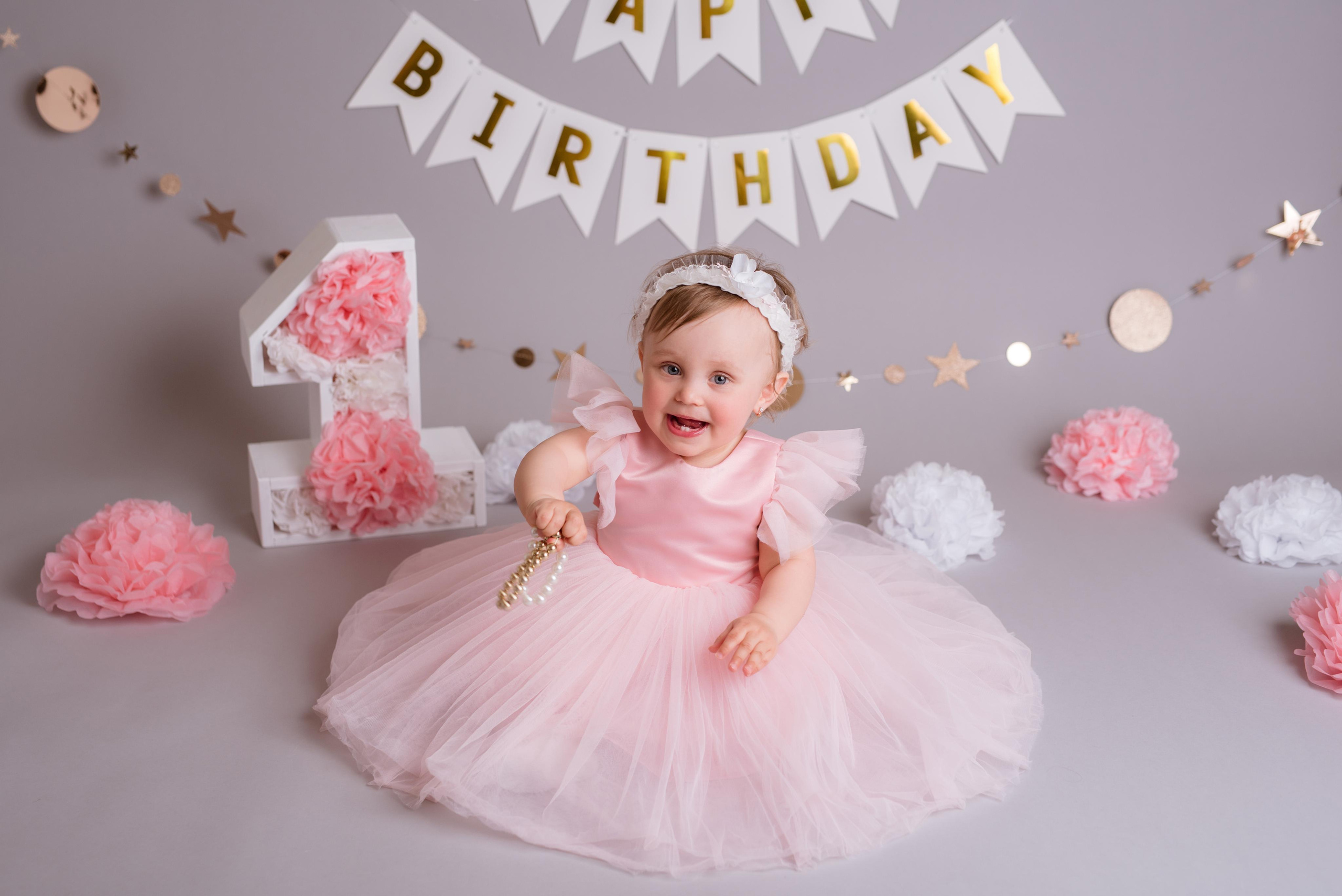 Настя, 1 год. Фотограф новорожденных и детский фотограф в Екатеринбурге Ксени