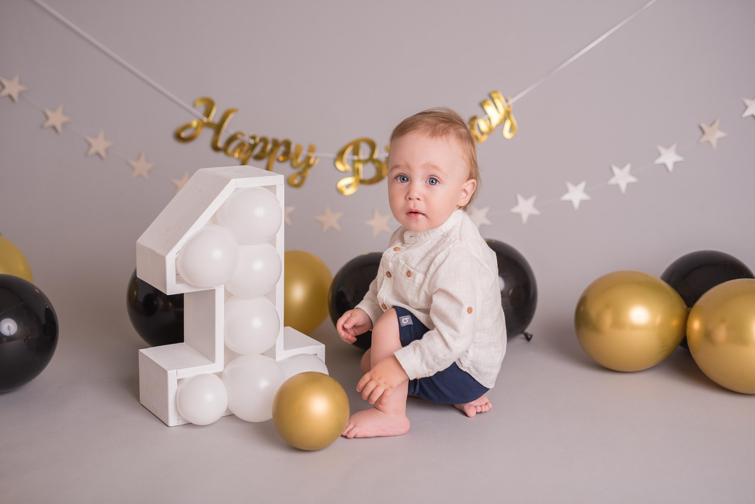 Артем, годик. Фотограф новорожденных и детский фотограф в Екатеринбурге Ксени