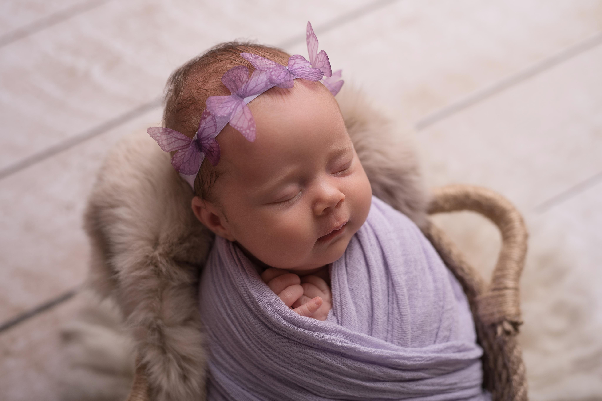 Ксюша, 19 дней. Фотограф новорожденных и детский фотограф в Екатеринбурге Ксени