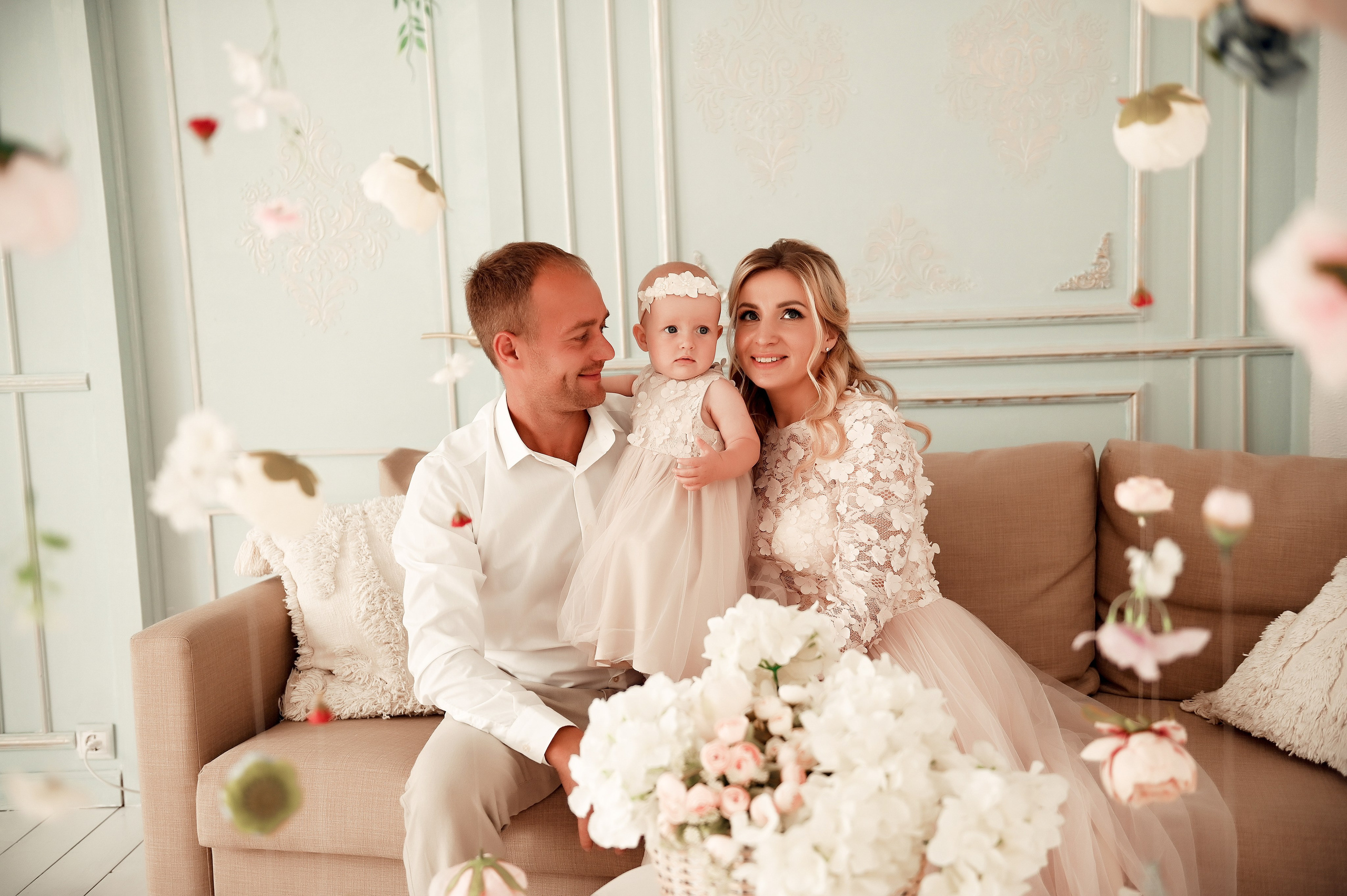 Семейная на 1 годик. Свадебный, семейный, детский, контент фотограф в Омске Максим Ильин