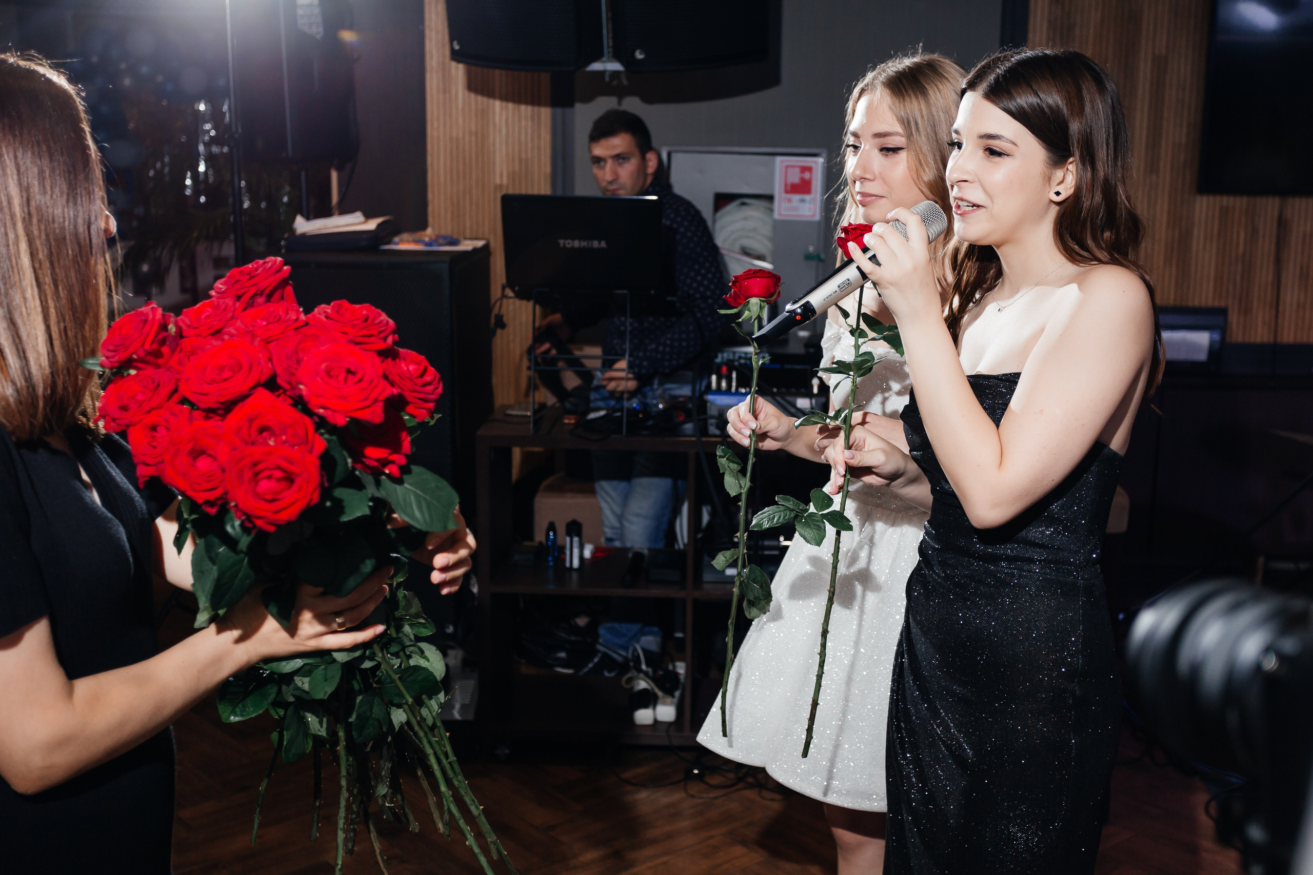 Выпускной 11 «А». Школа № 42. Свадебный фотограф в Краснодаре Николай Крауз