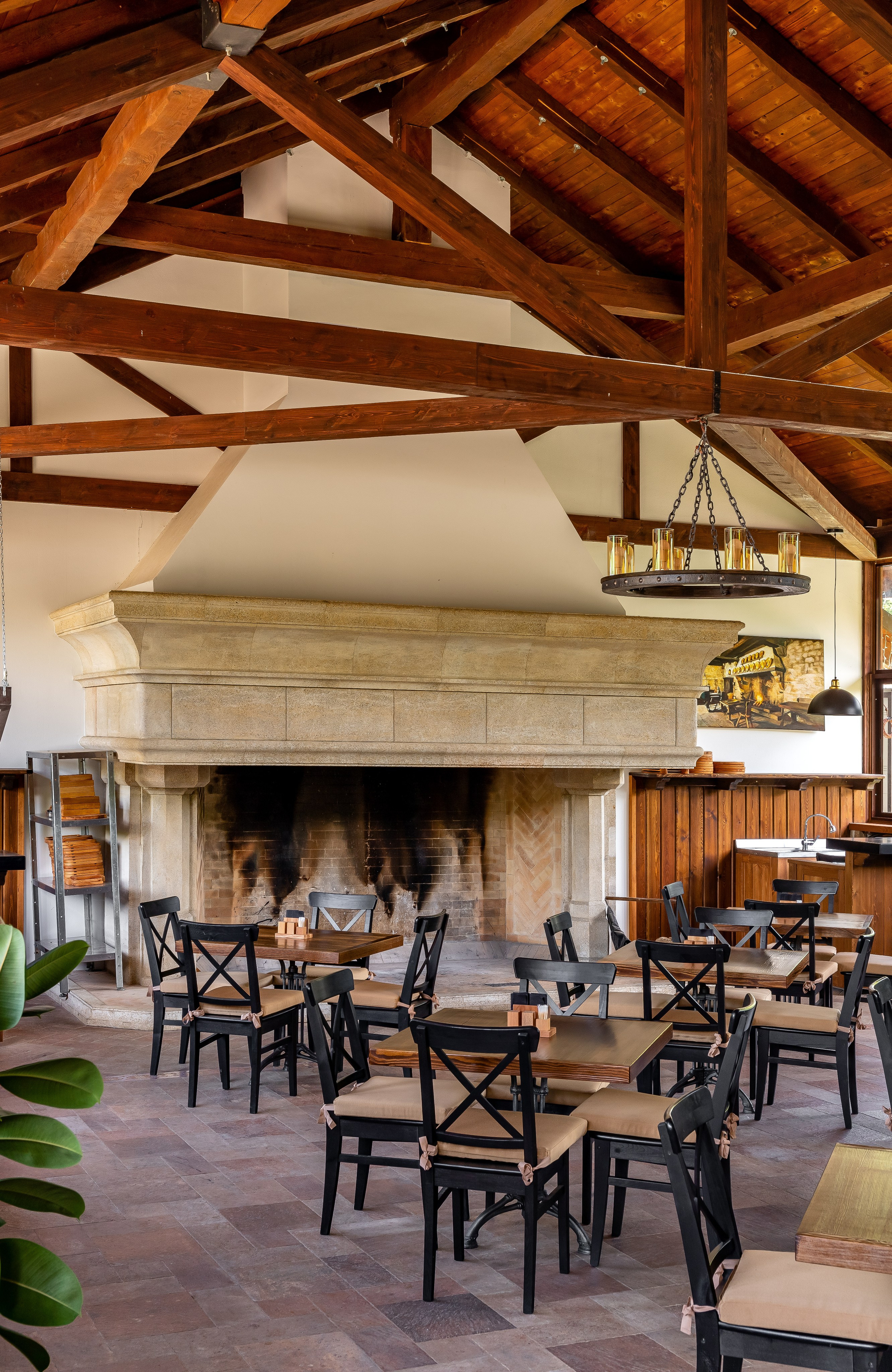 Парк-отель «Орлиное гнездо». Бар «Подкова». п. Горячий Ключ. Интерьерный фотограф в Краснодарском крае Светлана Шурлова