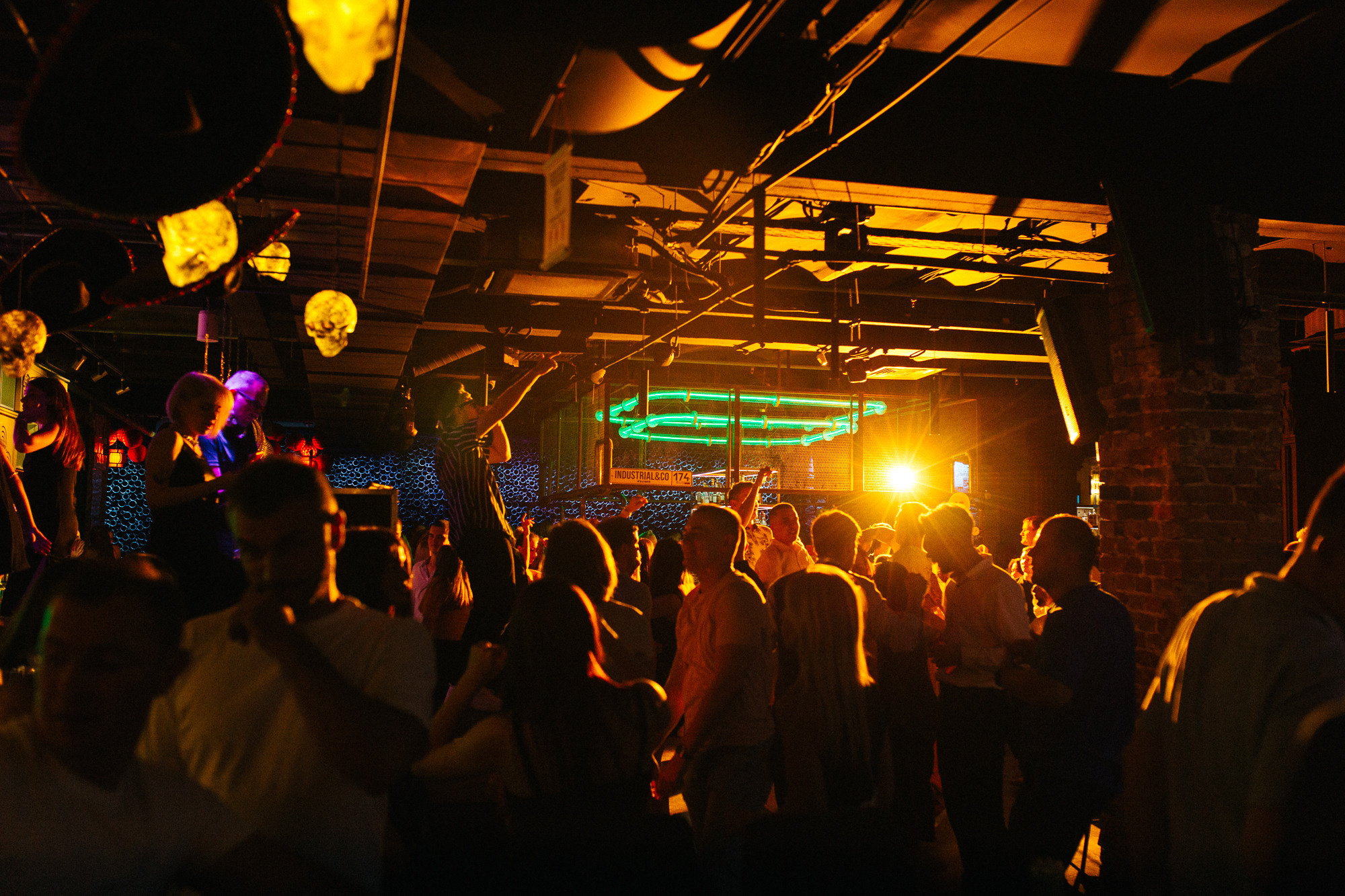 BLA BLA BAR PARTY. Репортажный фотограф Макс Брагин