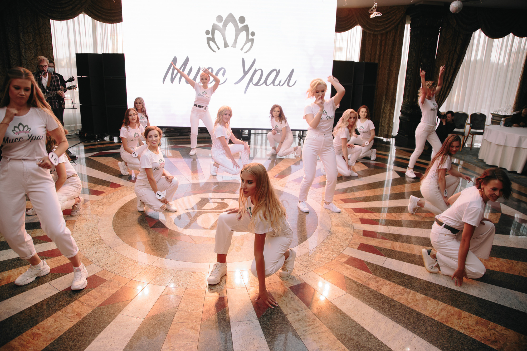 MISS URAL LETO 2021. Репортажный фотограф Макс Брагин