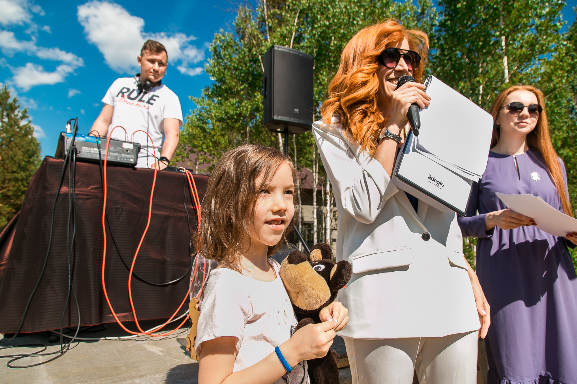 Открытие дачного поселка #Дачазаканикулы. Репортажный фотограф Макс Брагин