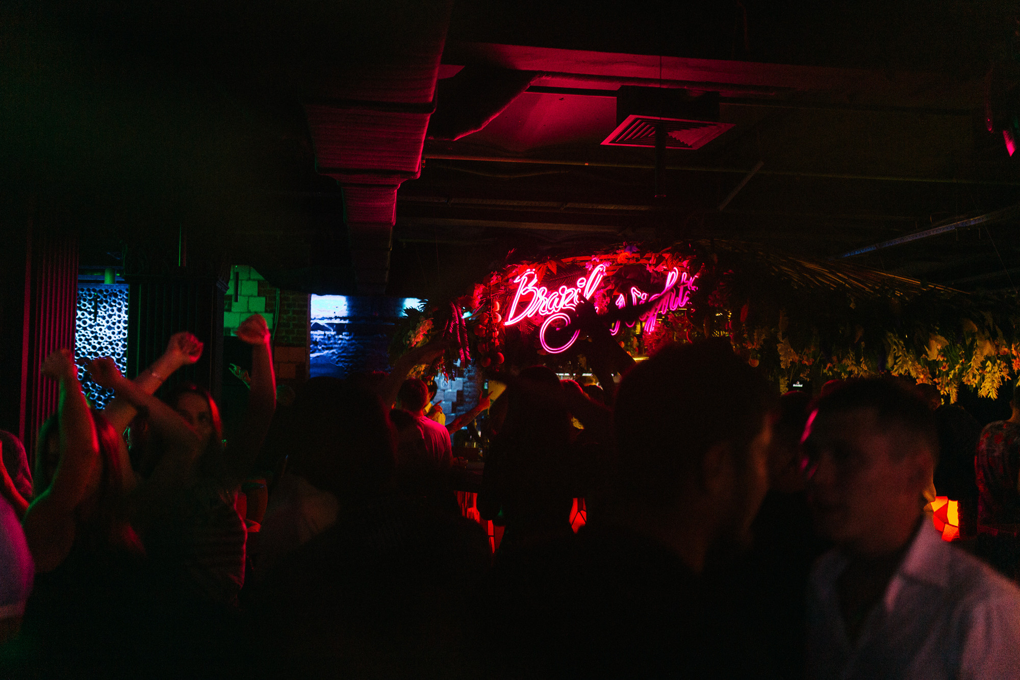 BLA BLA BAR PARTY. Репортажный фотограф Макс Брагин