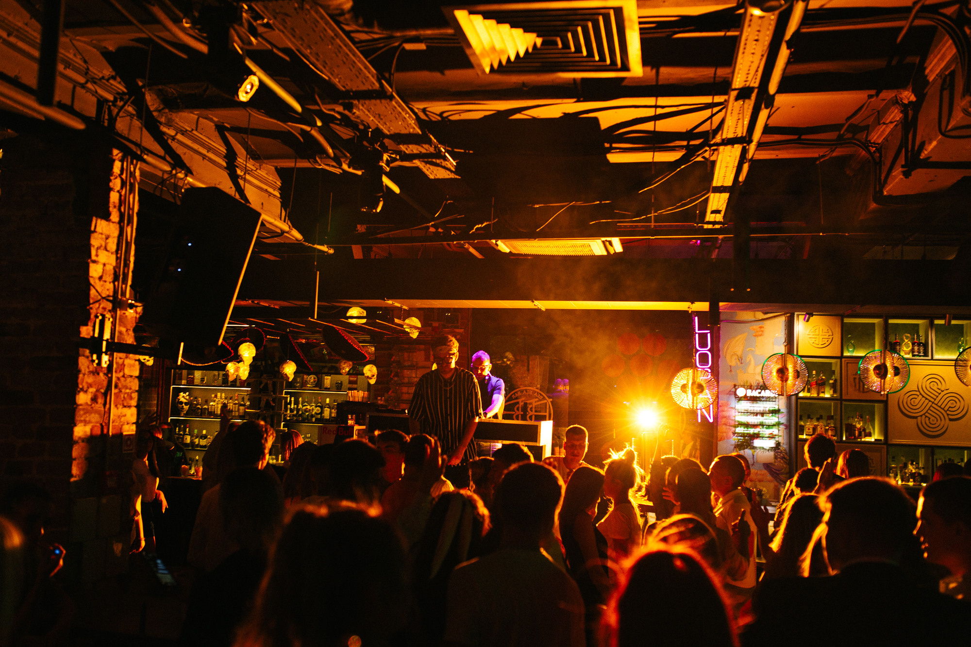 BLA BLA BAR PARTY. Репортажный фотограф Макс Брагин